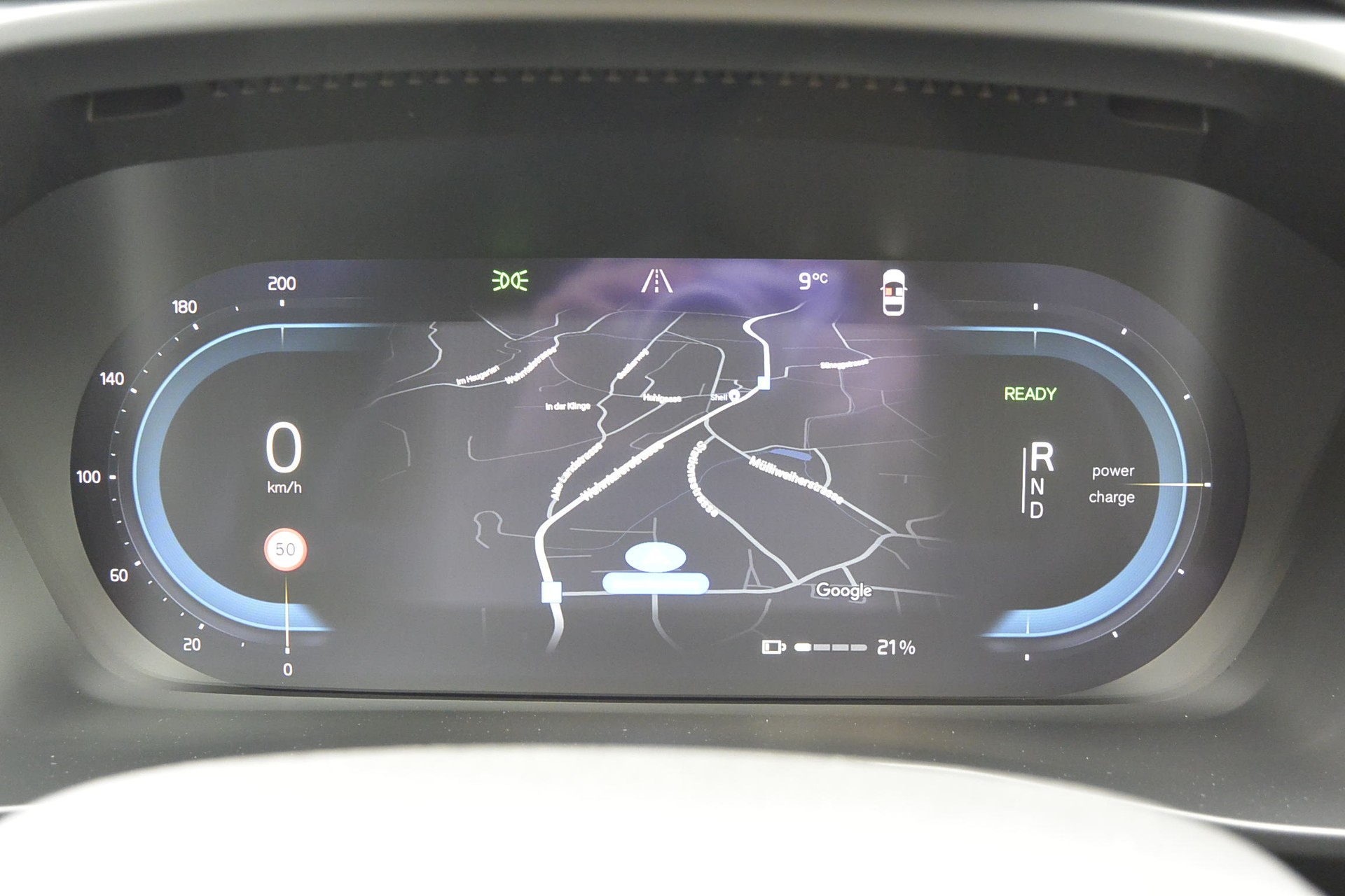 VOLVO C40 P8 Twin Recharge Ultimate AWD-image-13