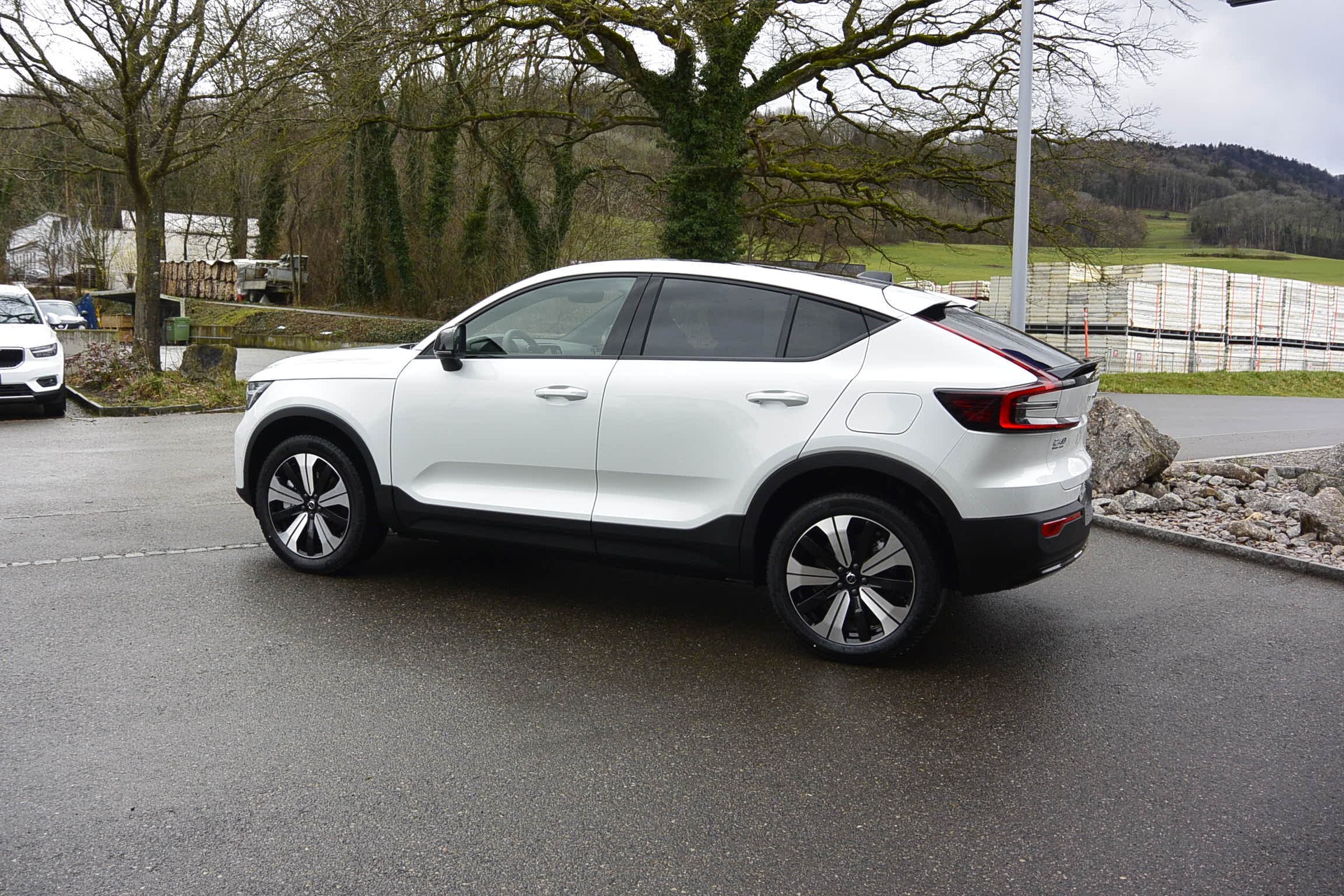 VOLVO C40 P8 Twin Recharge Ultimate AWD-image-2