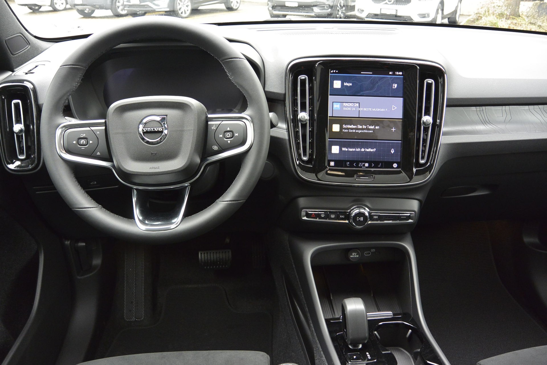 VOLVO C40 P8 Twin Recharge Ultimate AWD-image-8