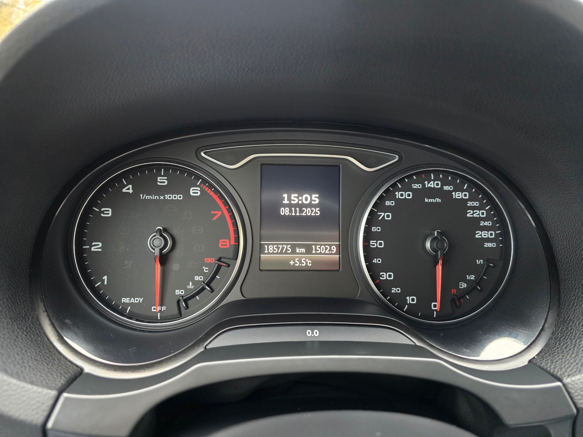 AUDI A3 Sedan 1.4 TFSI Ambiente S-tronic S-Line-image-18