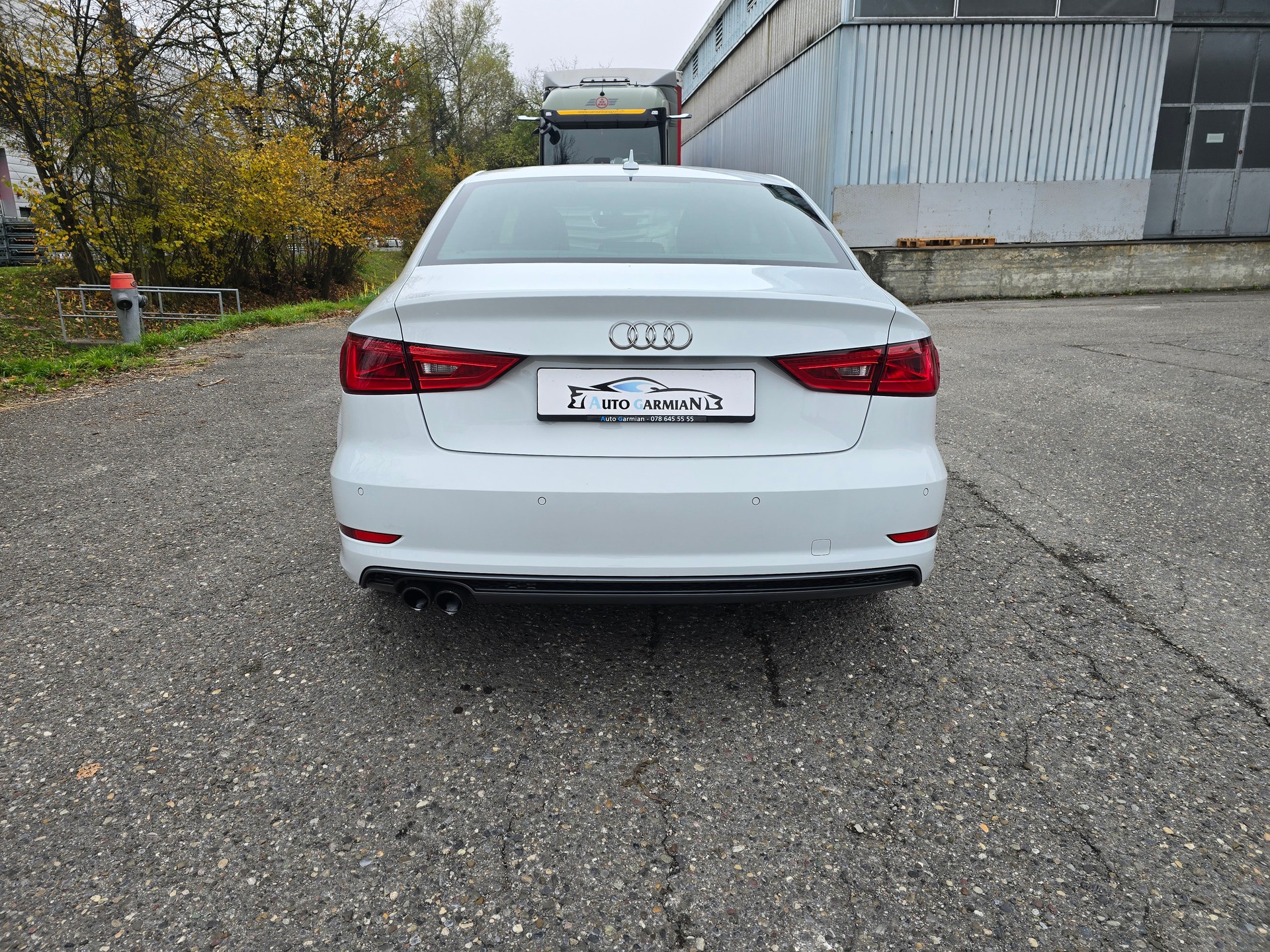 AUDI A3 Sedan 1.4 TFSI Ambiente S-tronic S-Line-image-3