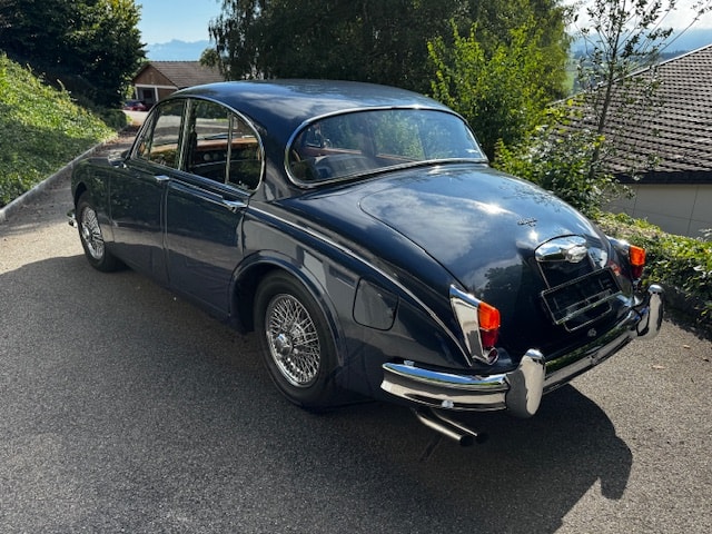 JAGUAR MK 2 3.4 Litre | O-iO Update | EZ Servolenkung | verstellbares Lenkrad | elektr. Choke-image-3