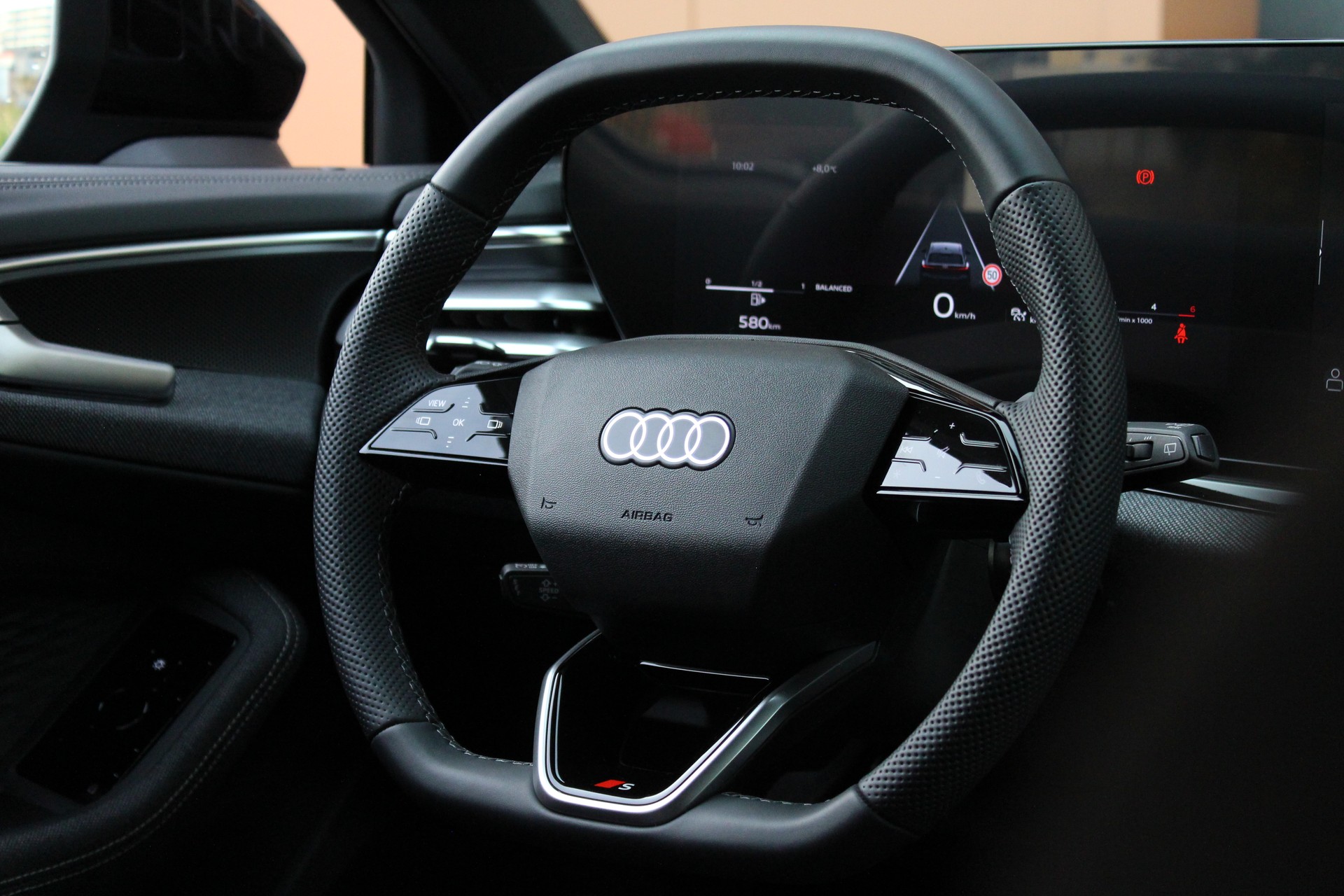 AUDI A5 Sportback 40 TDI S-Line S-tronic - "Display Passager * Pack S-Line Complet * Tempom. Adapt. * Caméra 360' * Lumière Amb"-image-8
