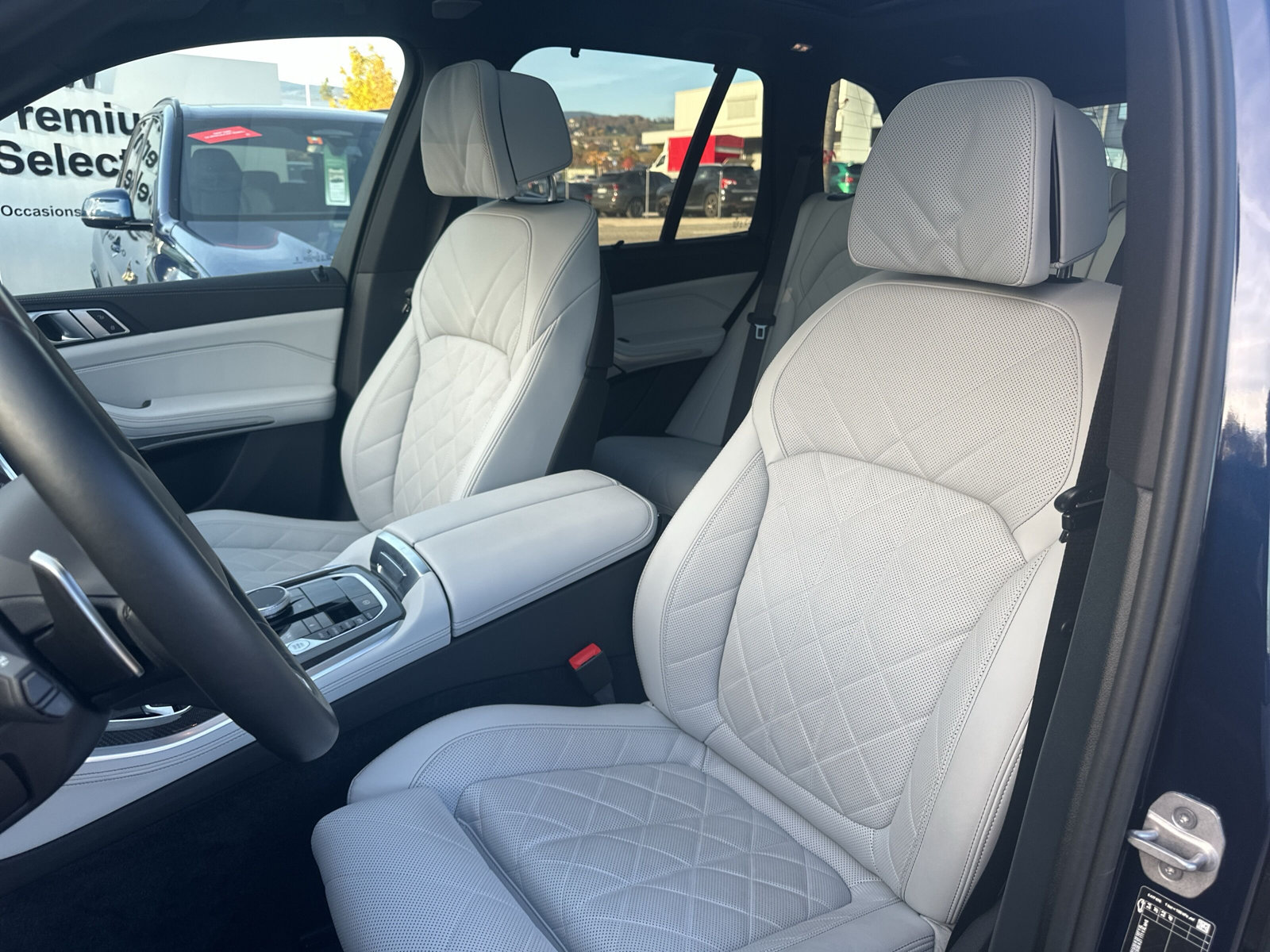 BMW X5 xDrive 48V 40i M Sport Steptronic-image-9