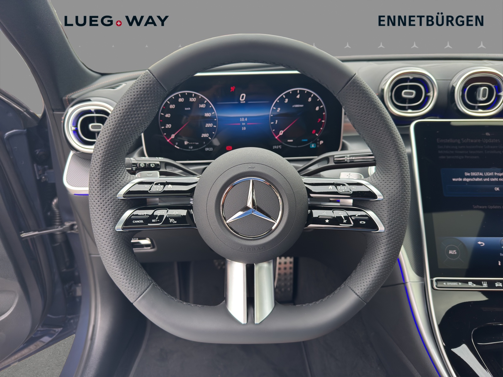 MERCEDES-BENZ C 300 T 4 Matic-image-8