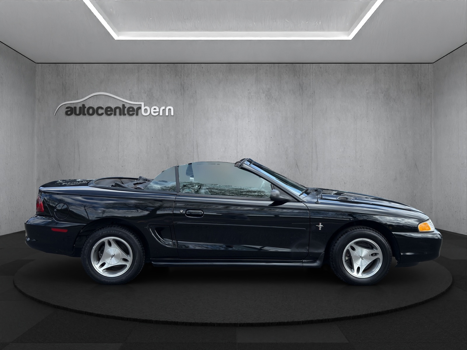 FORD MUSTANG-image-7