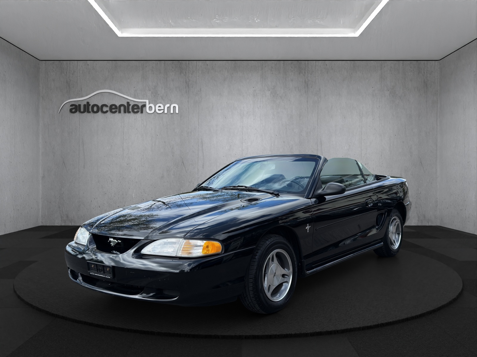 FORD MUSTANG-image-2