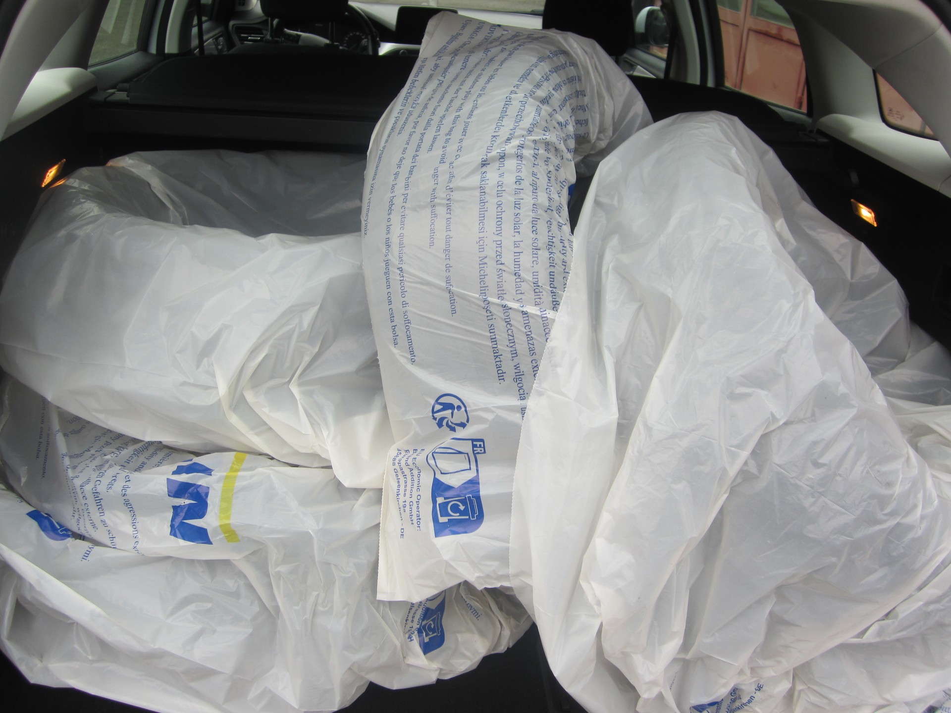 FORD Focus 1.5 TDCi Trend Automatic-image-11