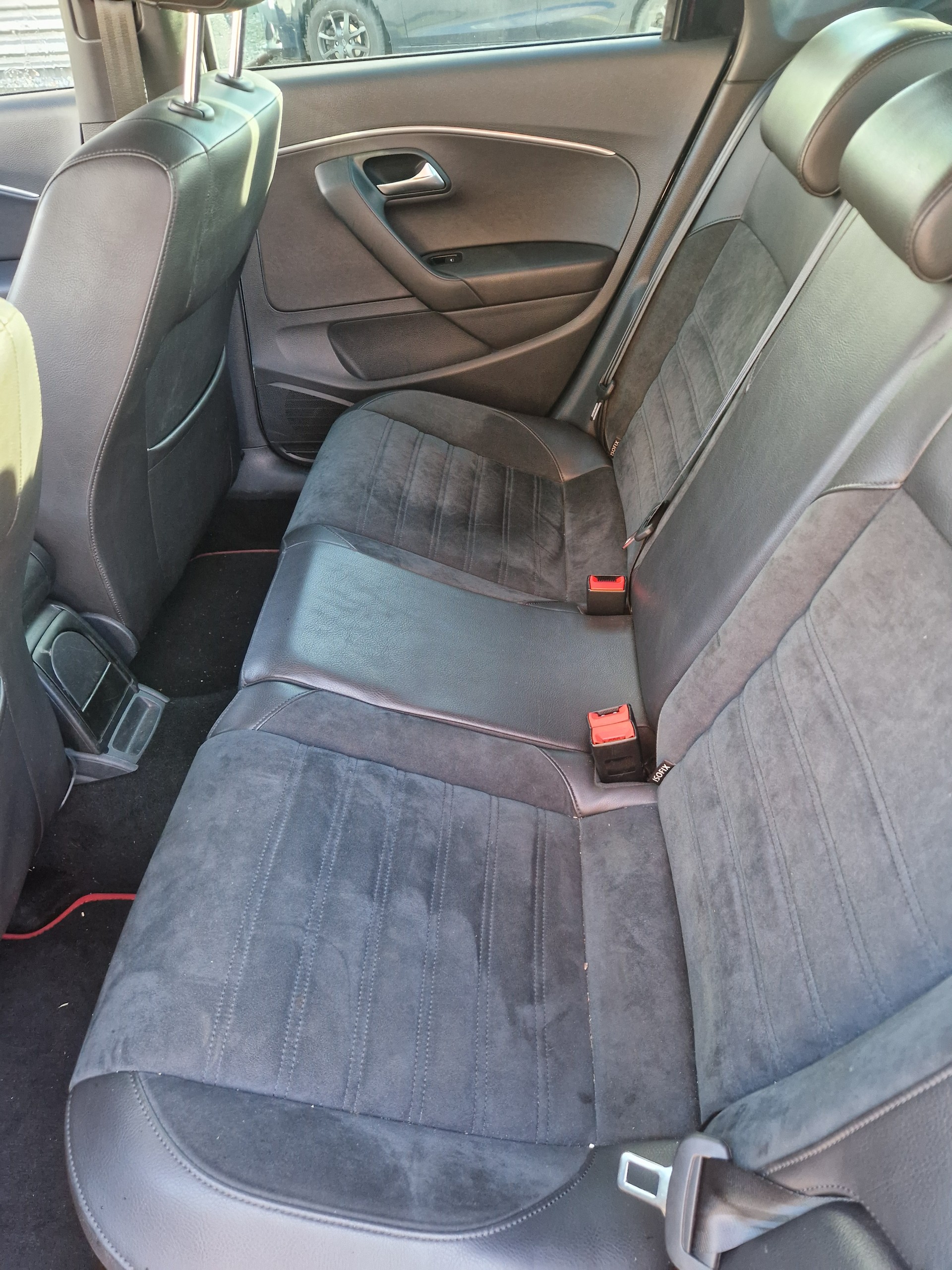 VW Polo 1.8 TSI GTI-image-8