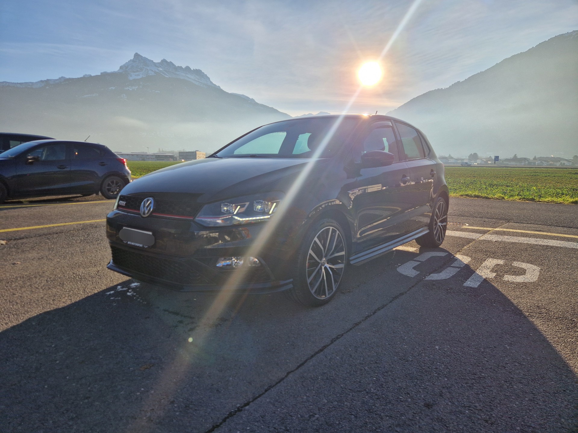 VW Polo 1.8 TSI GTI-image-2