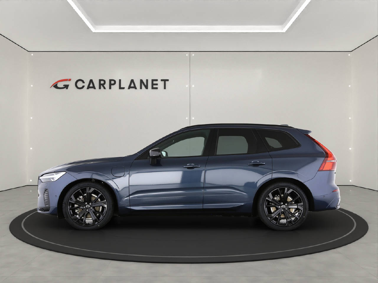 VOLVO XC60 2.0 T6 TE Black Edition eAWD-image-2