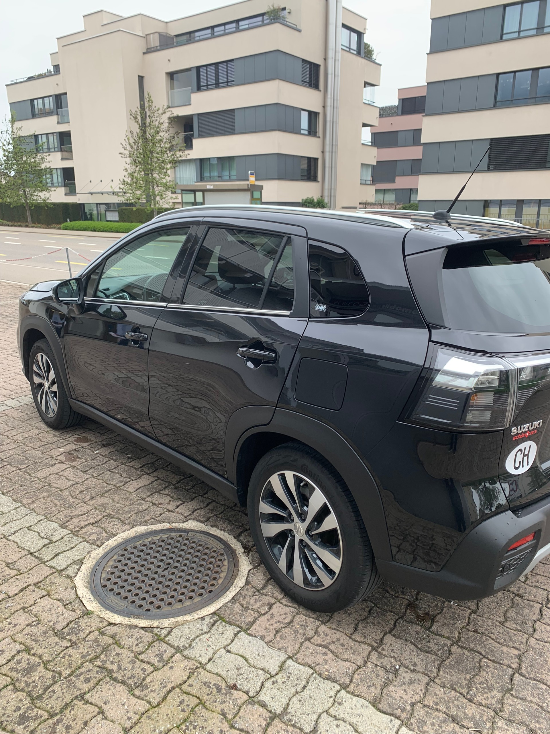 SUZUKI SX4 S-Cross 1.4 16V Piz Sulai Top Hybrid 4WD-image-5