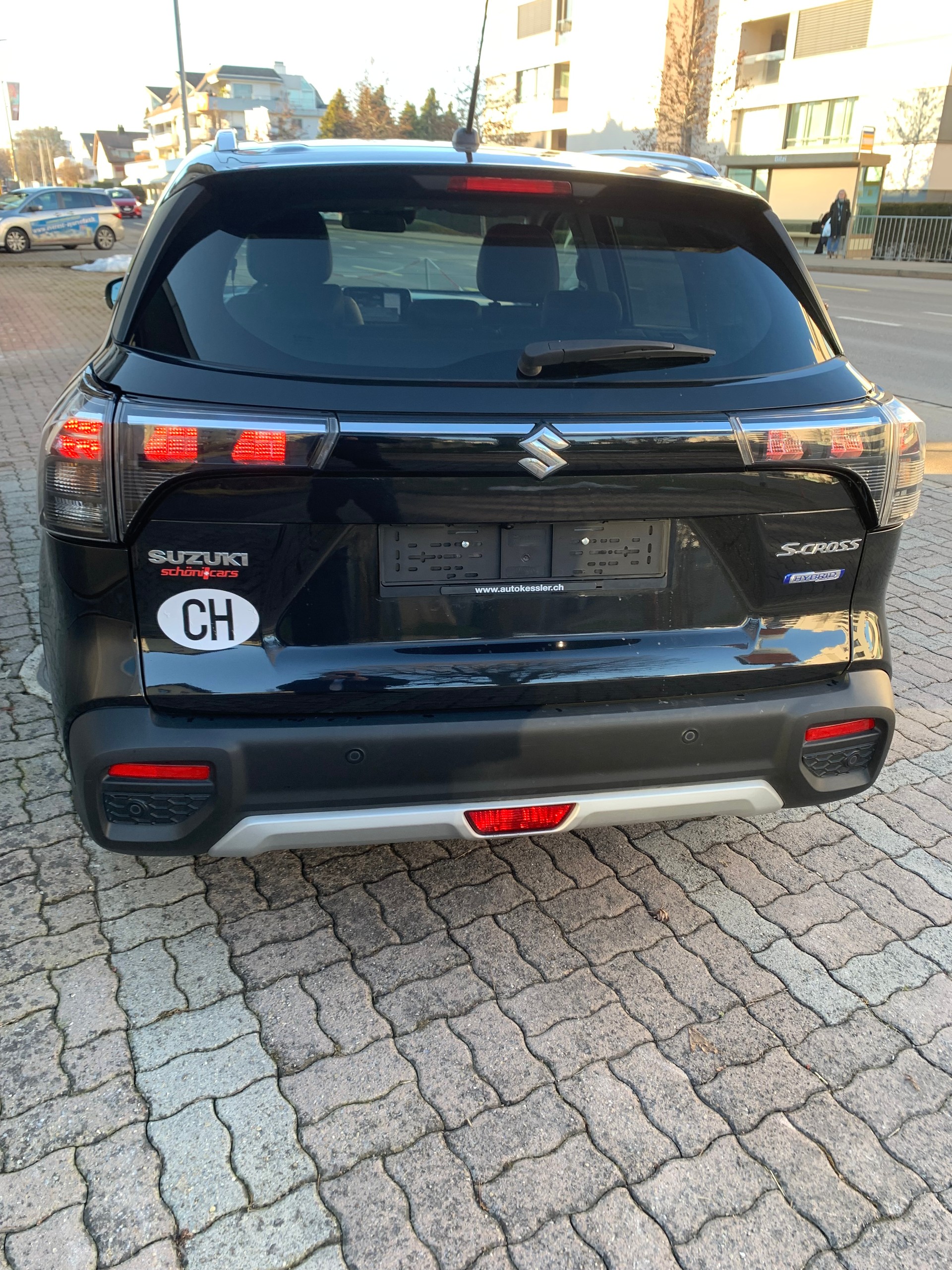 SUZUKI SX4 S-Cross 1.4 16V Piz Sulai Top Hybrid 4WD-image-6