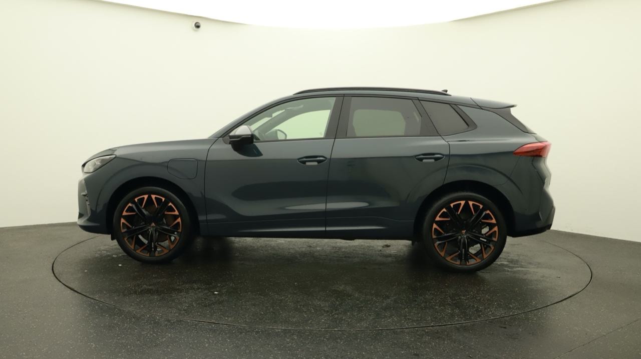 CUPRA Terramar 1.5 eHybrid DSG VZ-image-1