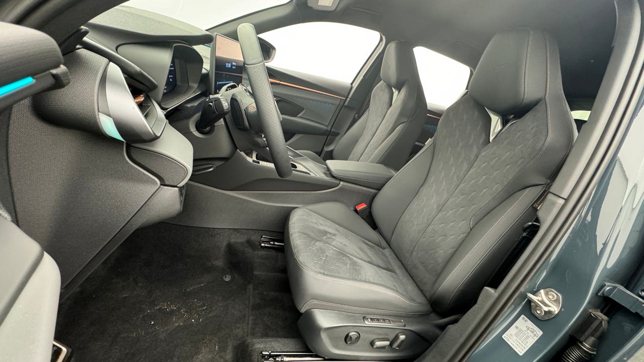 CUPRA Terramar 1.5 eHybrid DSG VZ-image-4