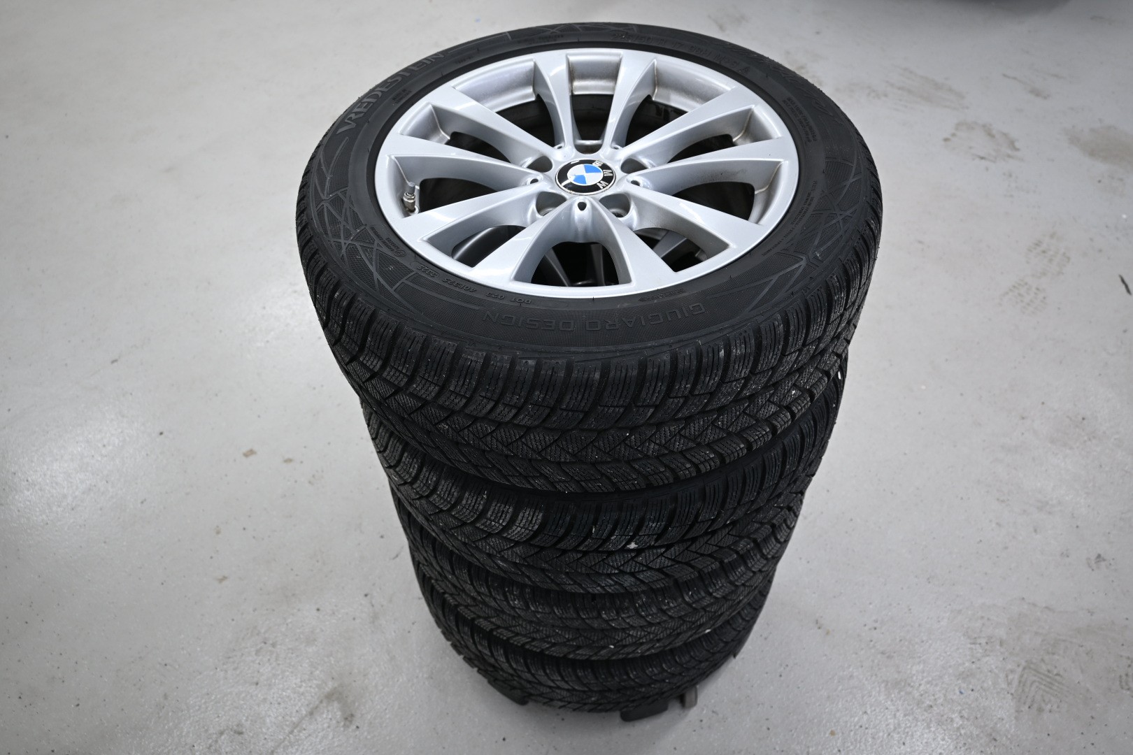BMW 335d xDrive Modern Line Steptronic-image-14