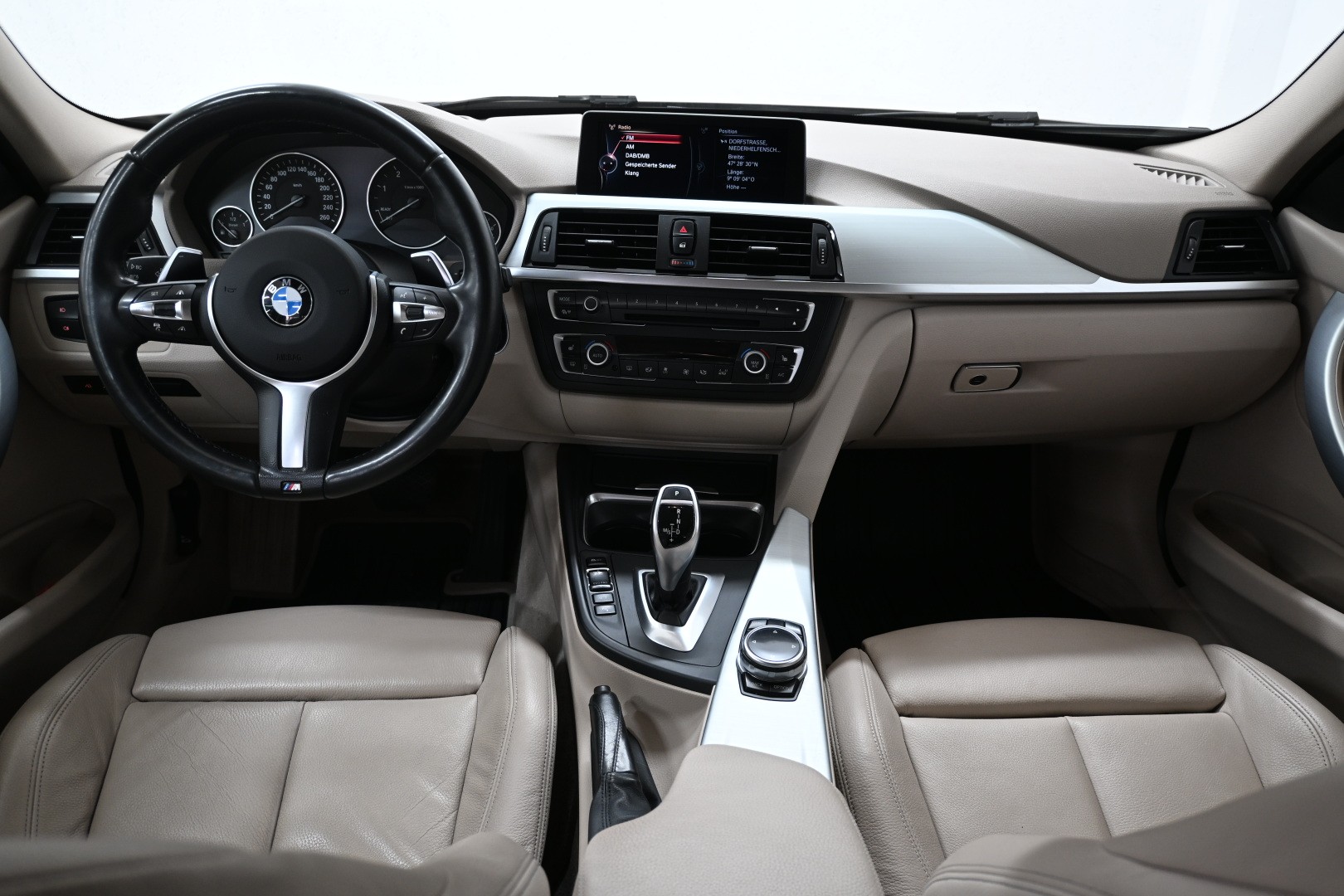 BMW 335d xDrive Modern Line Steptronic-image-5