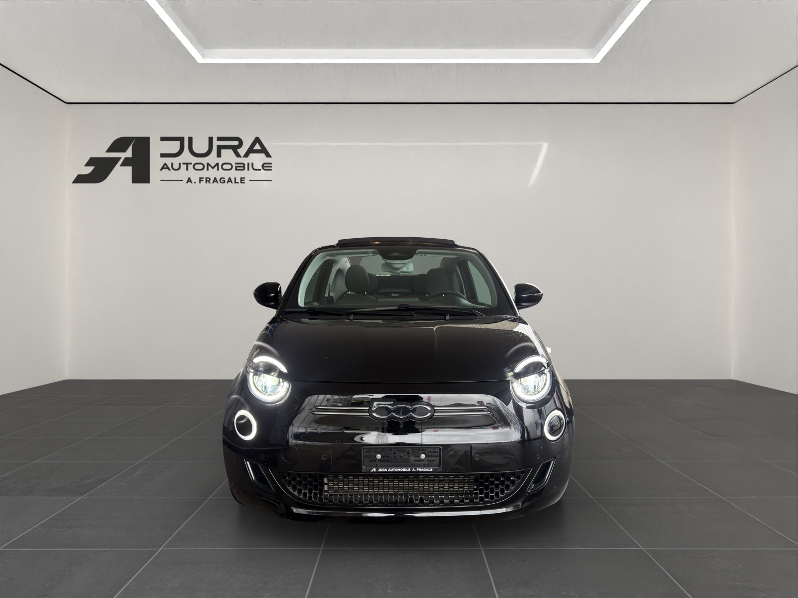 FIAT 500 Cabrio Icon-image-2