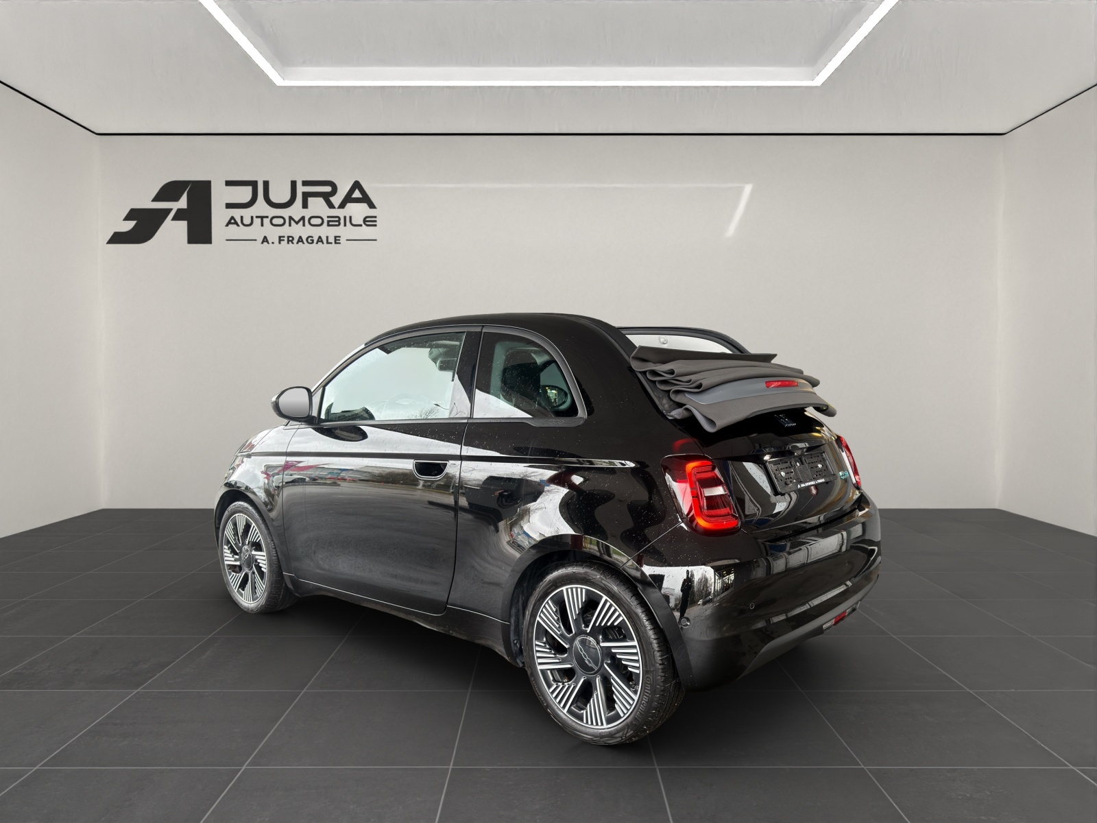 FIAT 500 Cabrio Icon-image-4