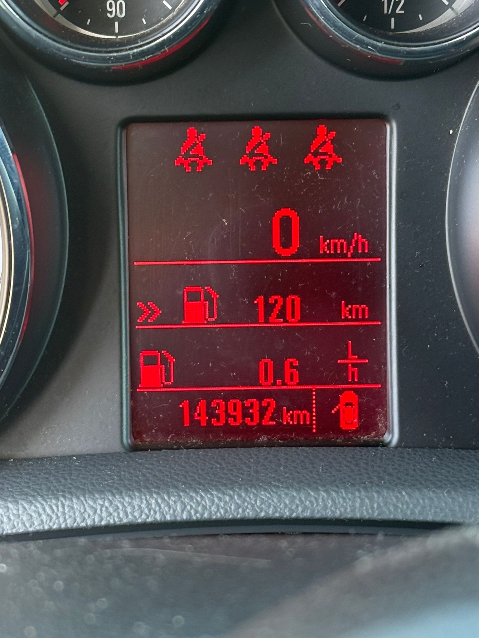 OPEL Mokka 1.4i 16V Turbo Enjoy 4WD-image-11