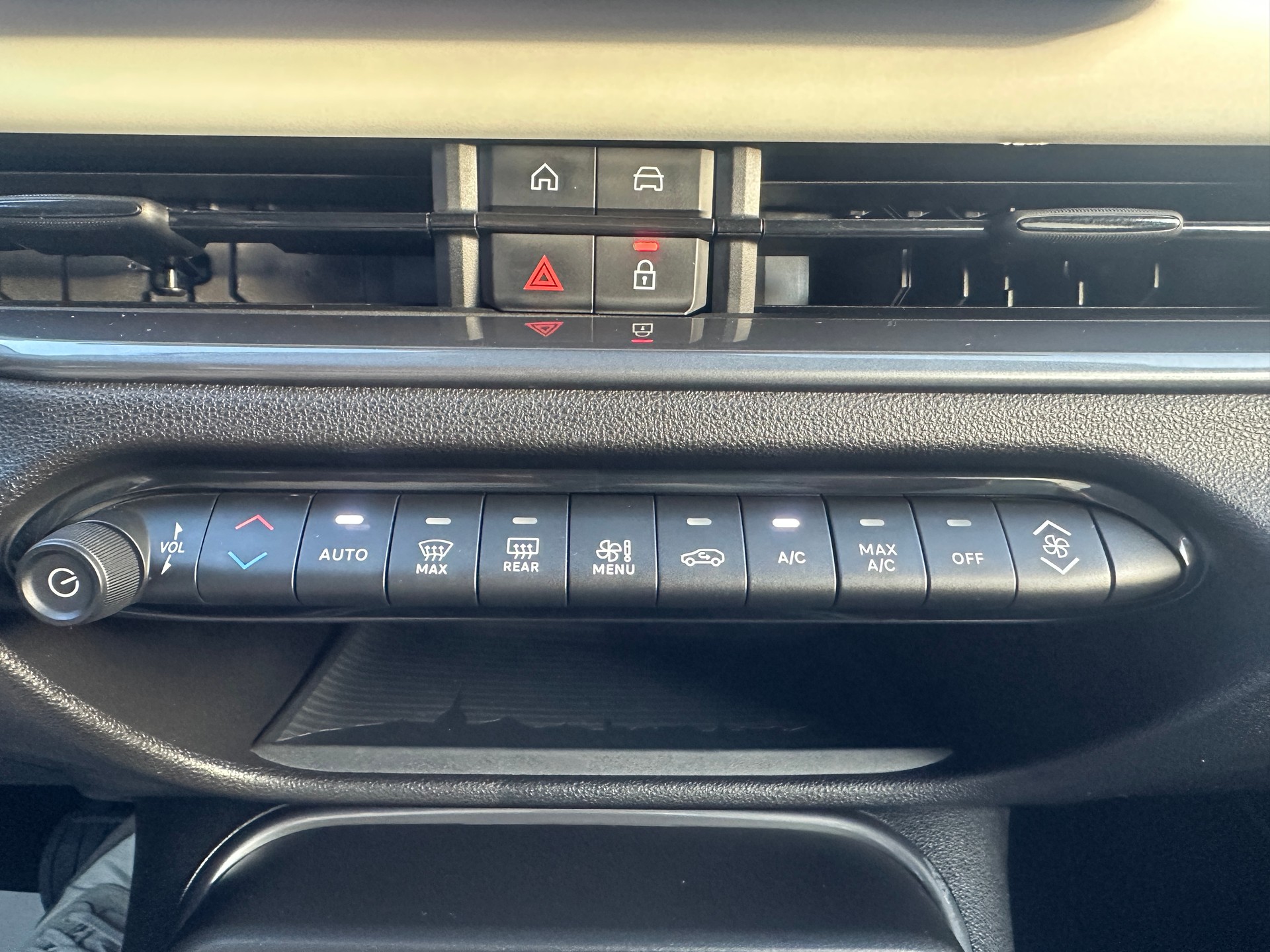 FIAT 600h MildHybrid La Prima-image-15