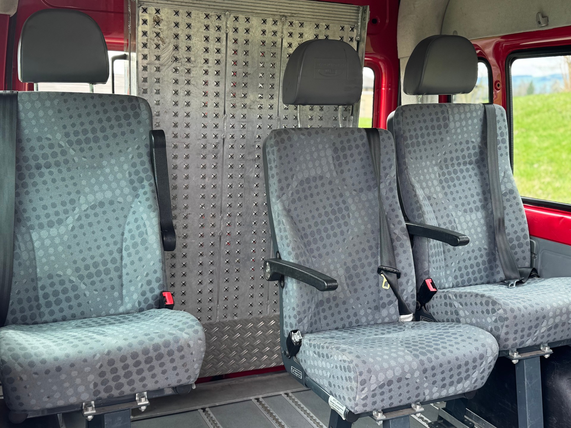 FORD Transit 2.2 TDCi 300 M-image-7