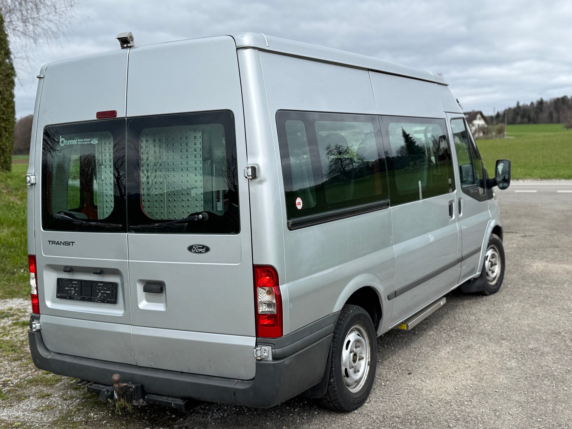 FORD Transit 2.2 TDCi 300 M-image-3