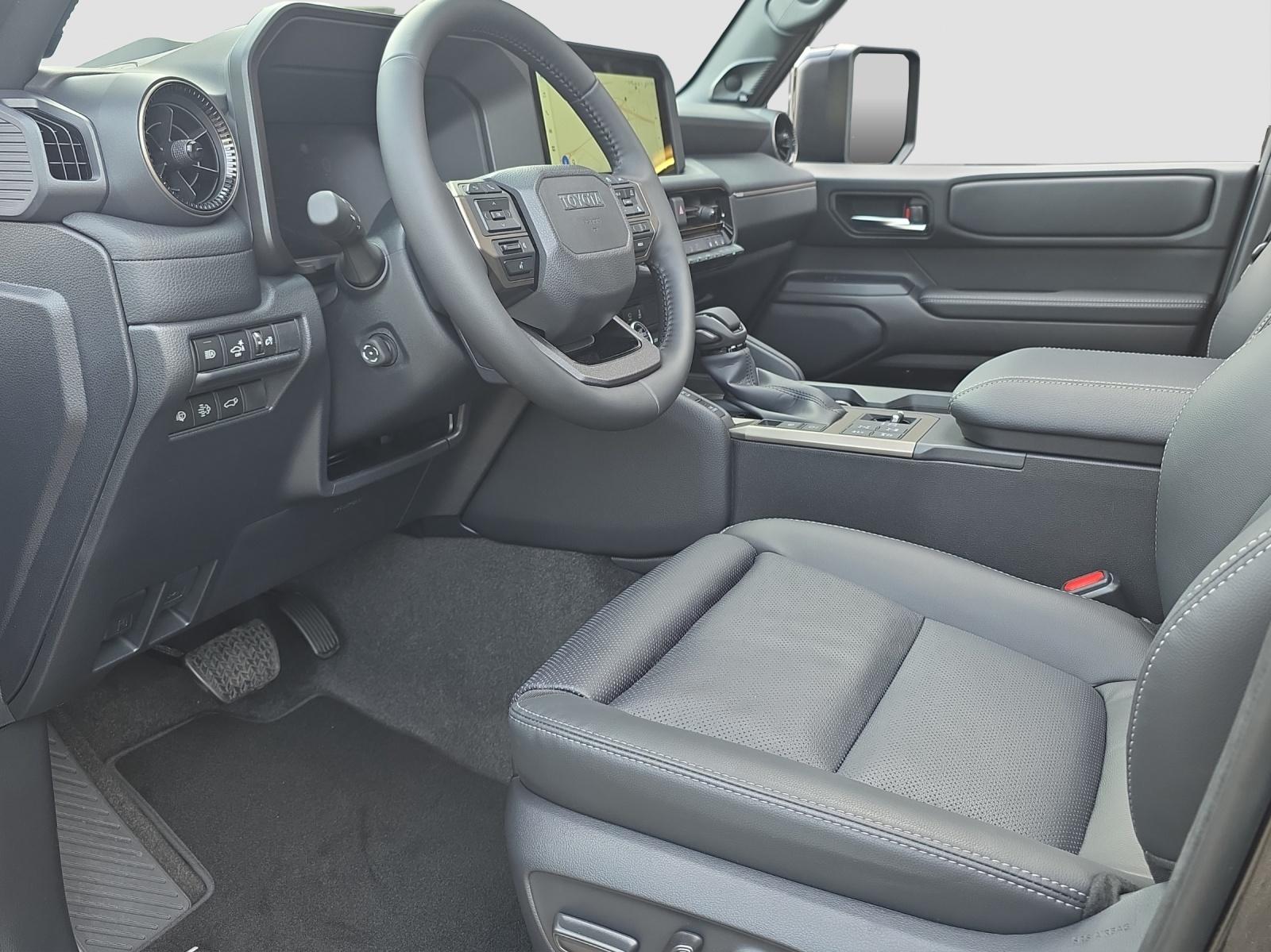 TOYOTA Land Cruiser 2.8 D 48V Invincible-image-18