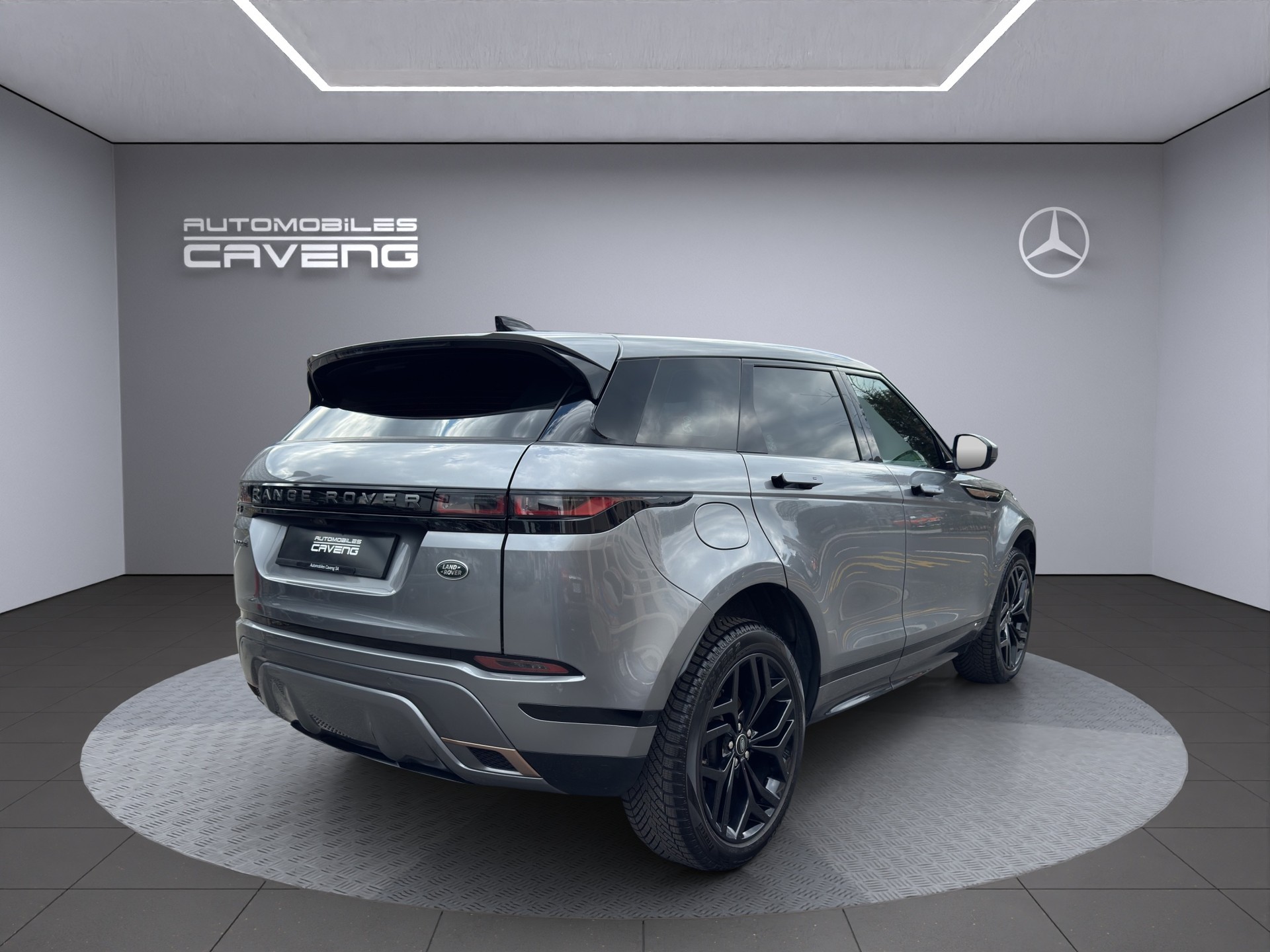 LAND ROVER Range Rover Evoque R-Dynamic P 200 AT9-image-4