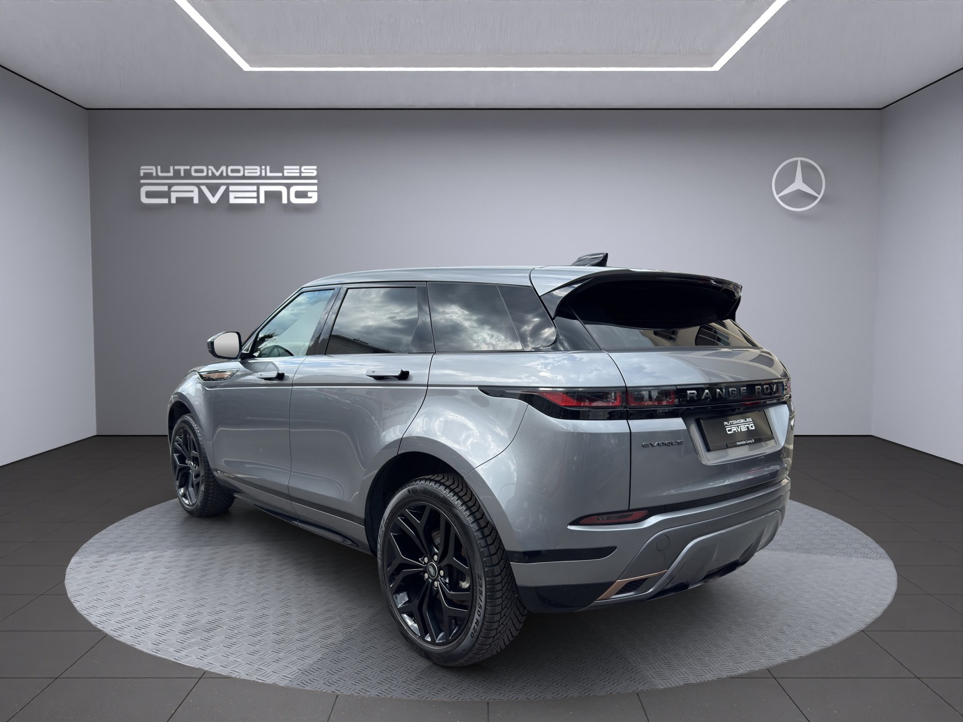 LAND ROVER Range Rover Evoque R-Dynamic P 200 AT9-image-2