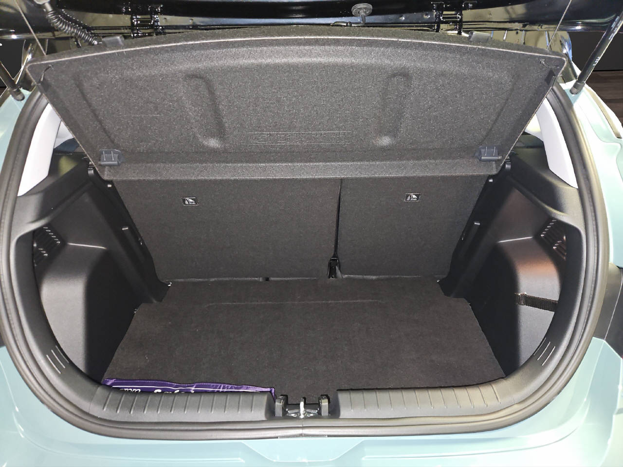 HYUNDAI i20 1.0 T-GDi Amplia-image-6