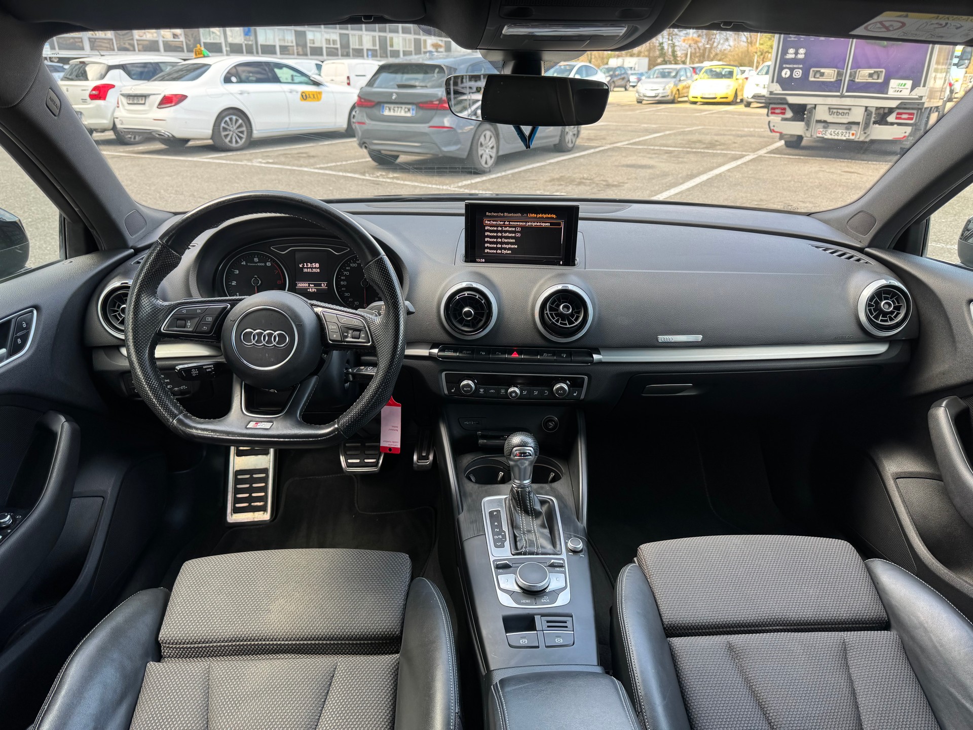 AUDI A3 Sportback 1.4 TFSI Sport S-tronic-image-15