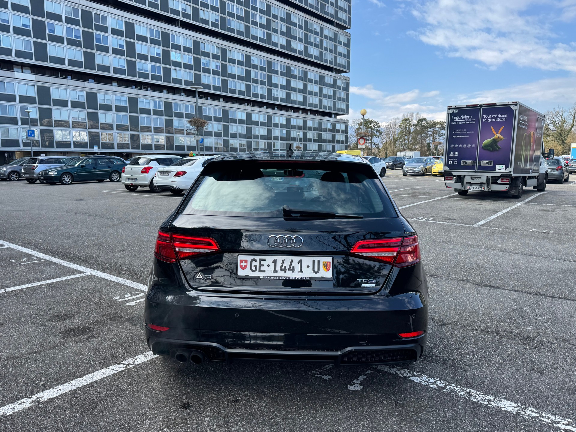 AUDI A3 Sportback 1.4 TFSI Sport S-tronic-image-8