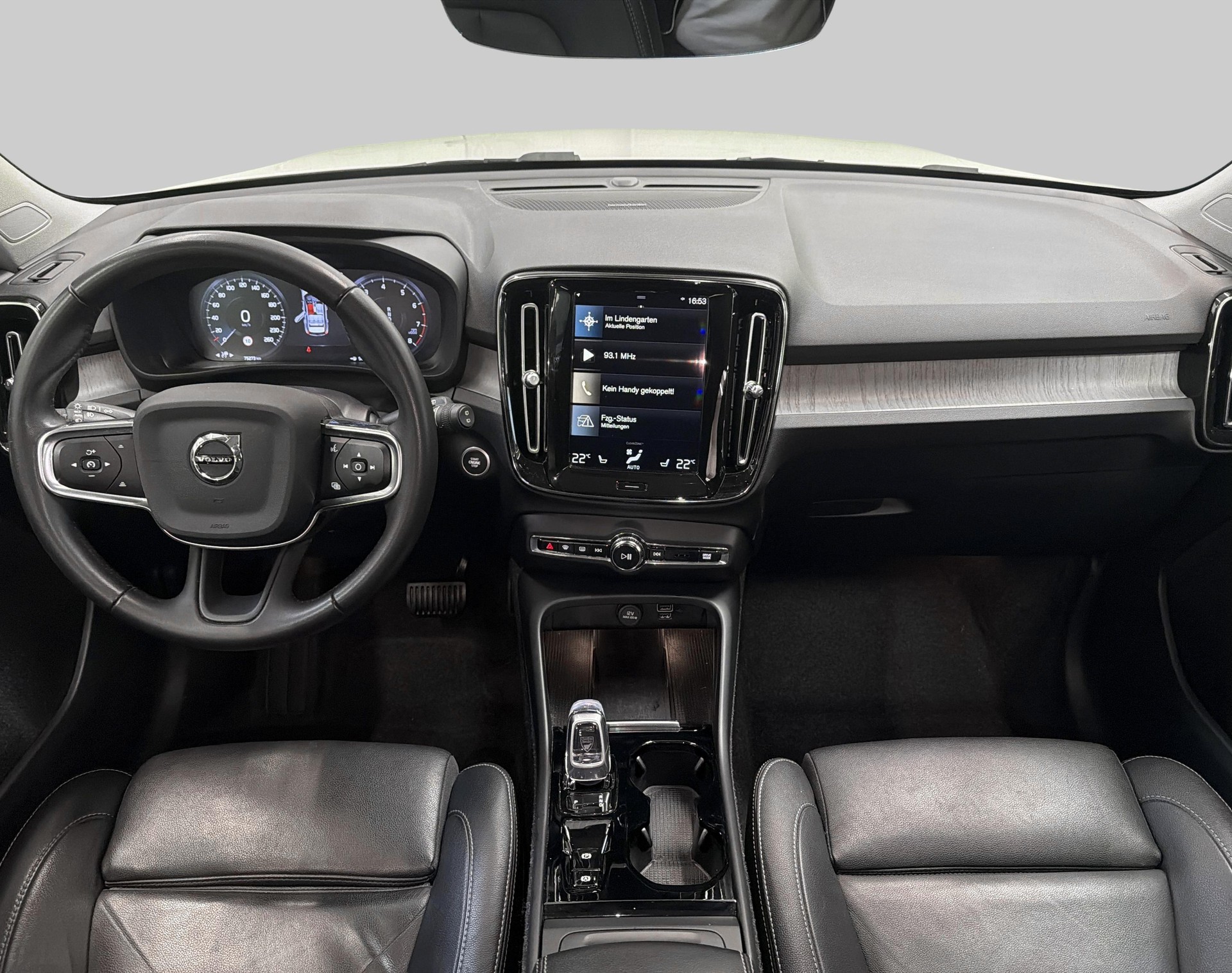 VOLVO XC40 B4 B AWD Inscription-image-8