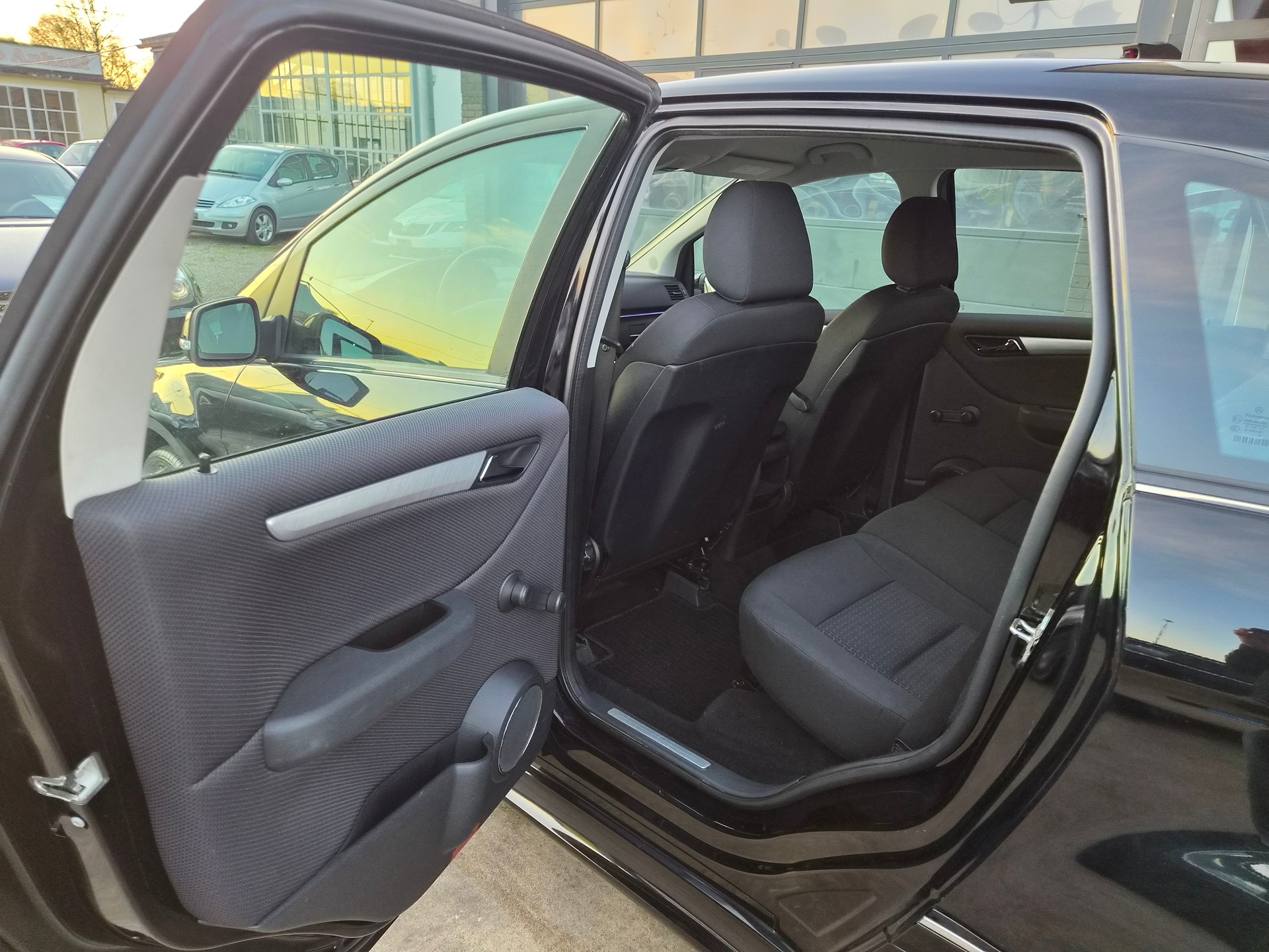 MERCEDES-BENZ B 160 (150) Autotronic-image-13