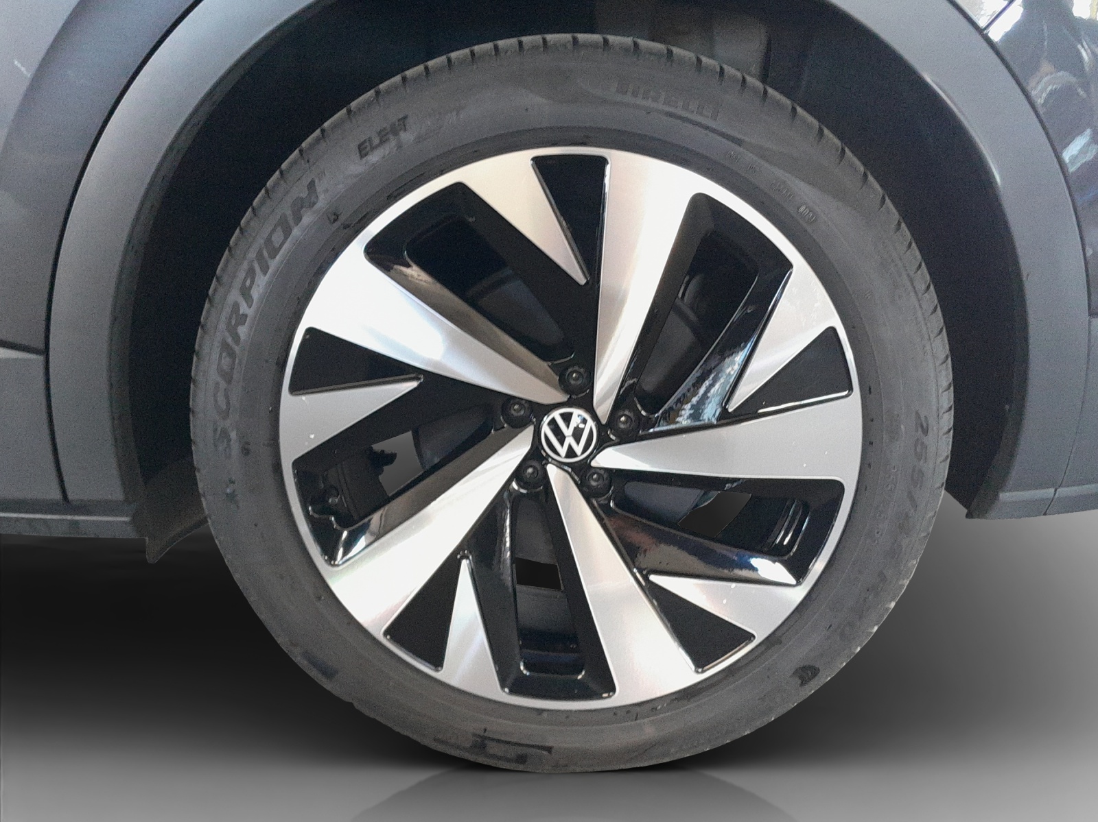 VW ID.4 Pro Performance 77 kWh Business-image-13