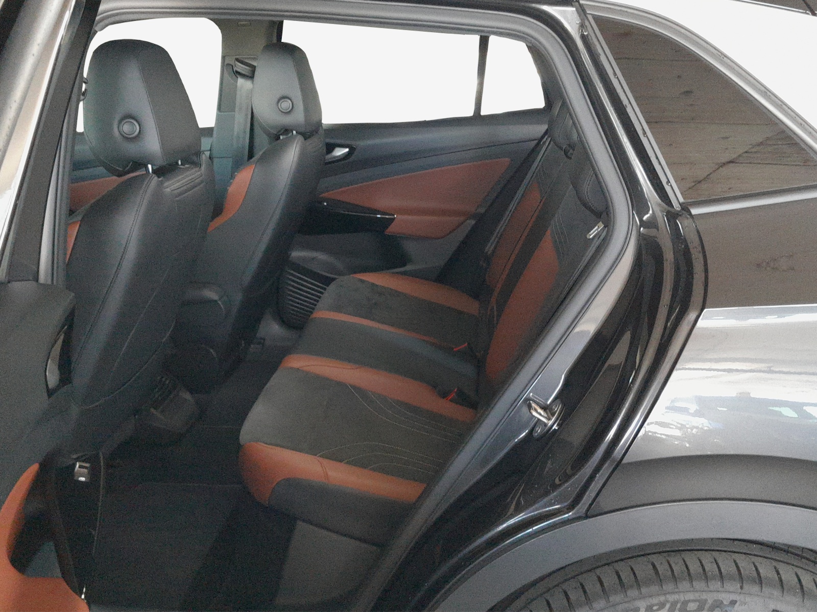 VW ID.4 Pro Performance 77 kWh Business-image-11