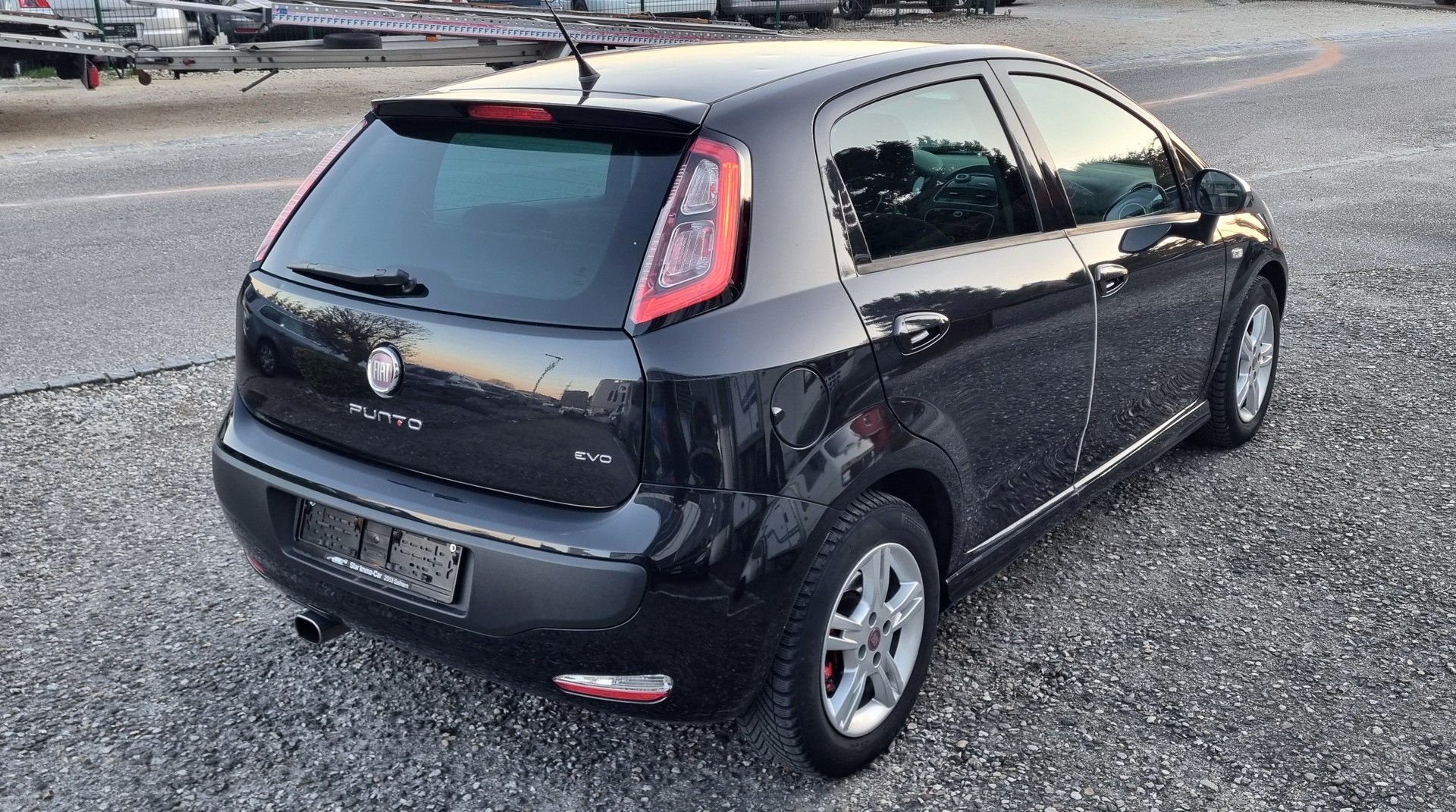 FIAT Punto Evo 1.4 16V Turbo Sport-image-5