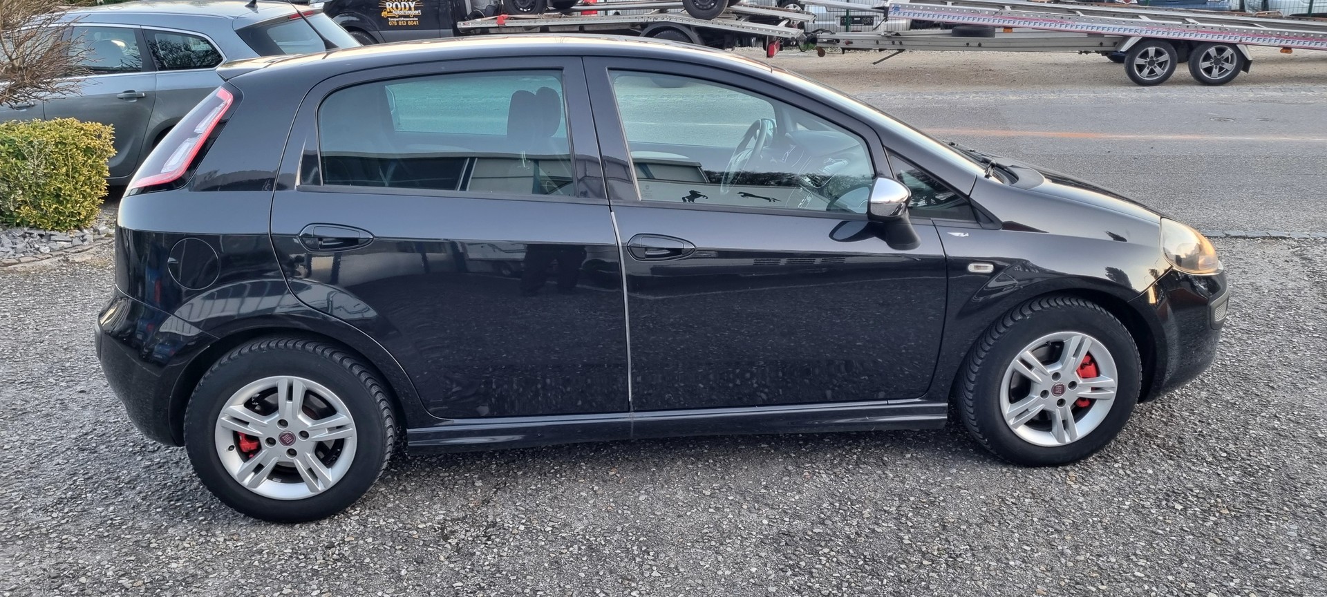 FIAT Punto Evo 1.4 16V Turbo Sport-image-3