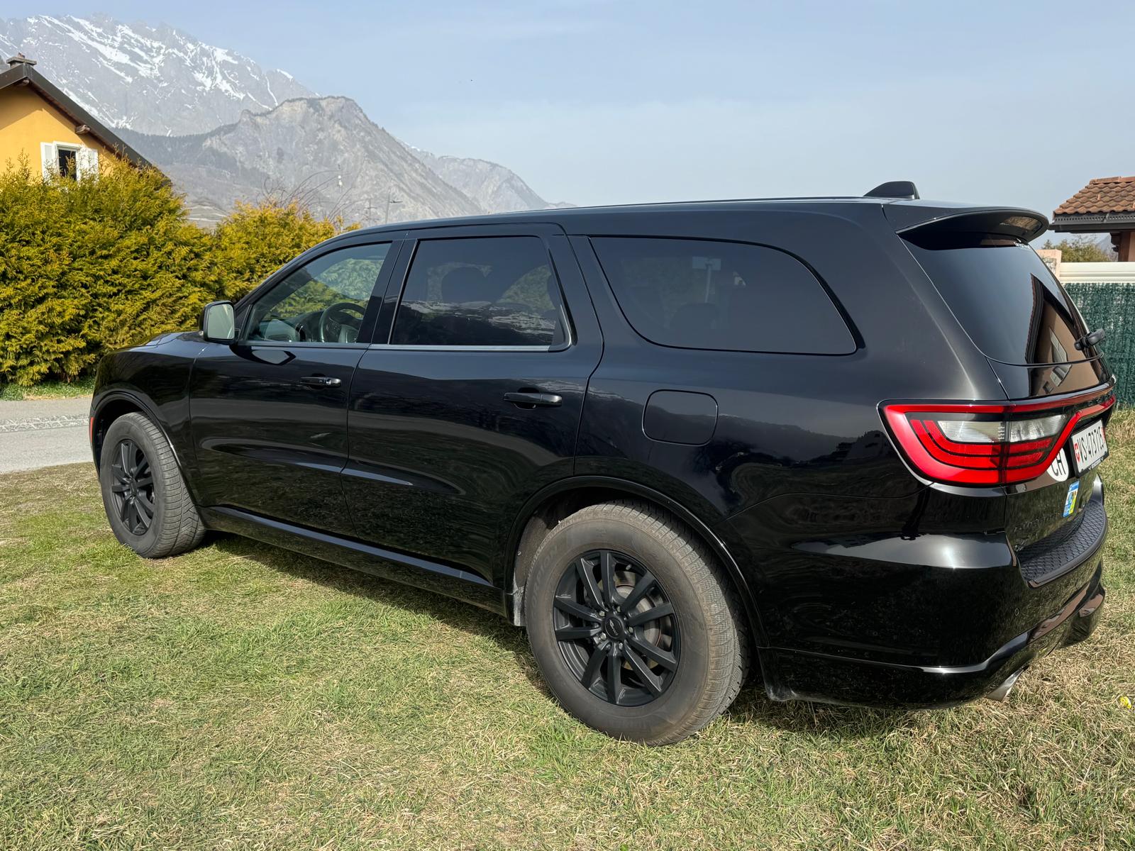 DODGE Durango HMI (1C4 SDJ CT8 NC1 009 4 4)-image-1