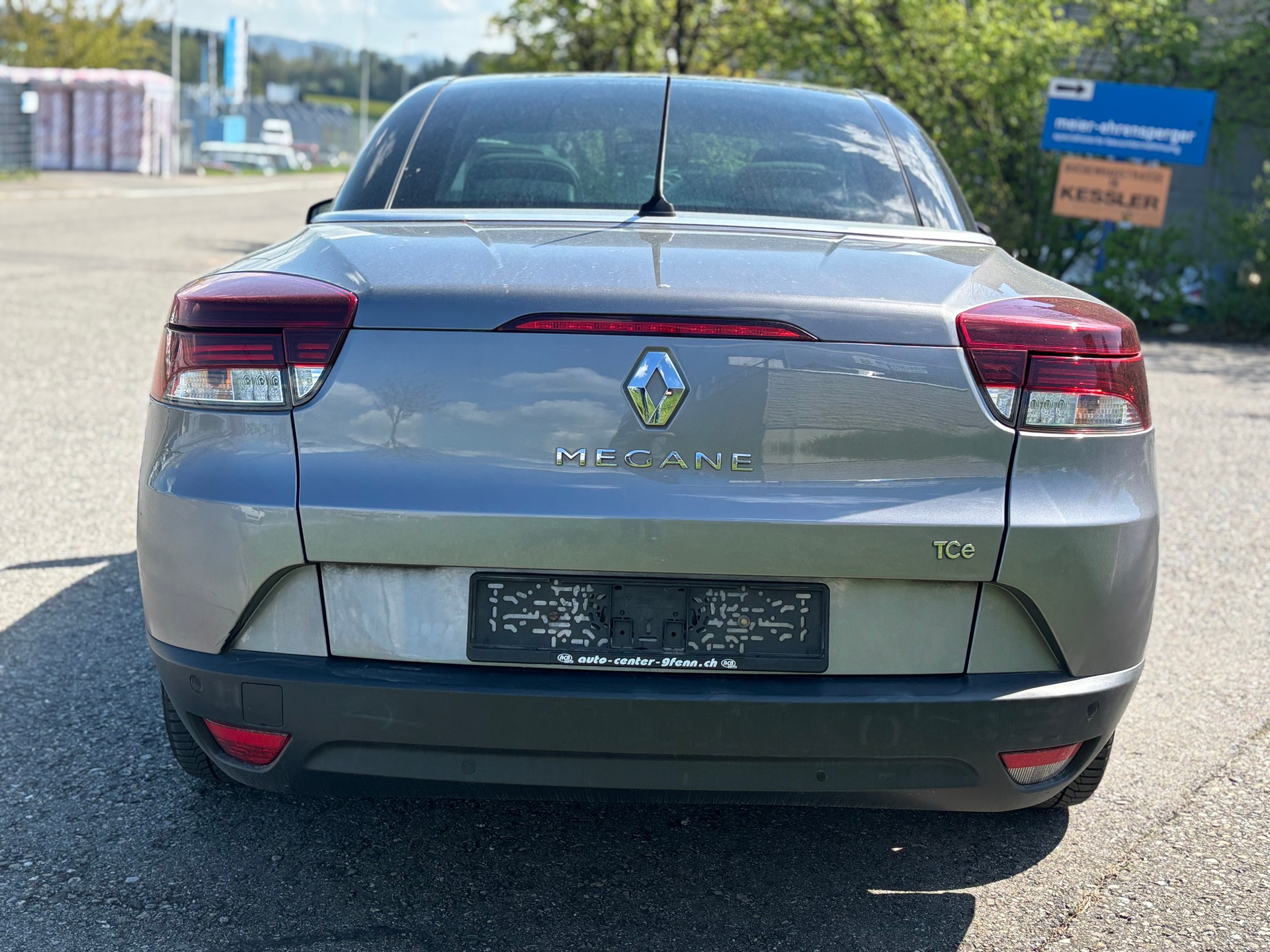 RENAULT Mégane CC 1.4 16V Turbo Dynamique-image-5
