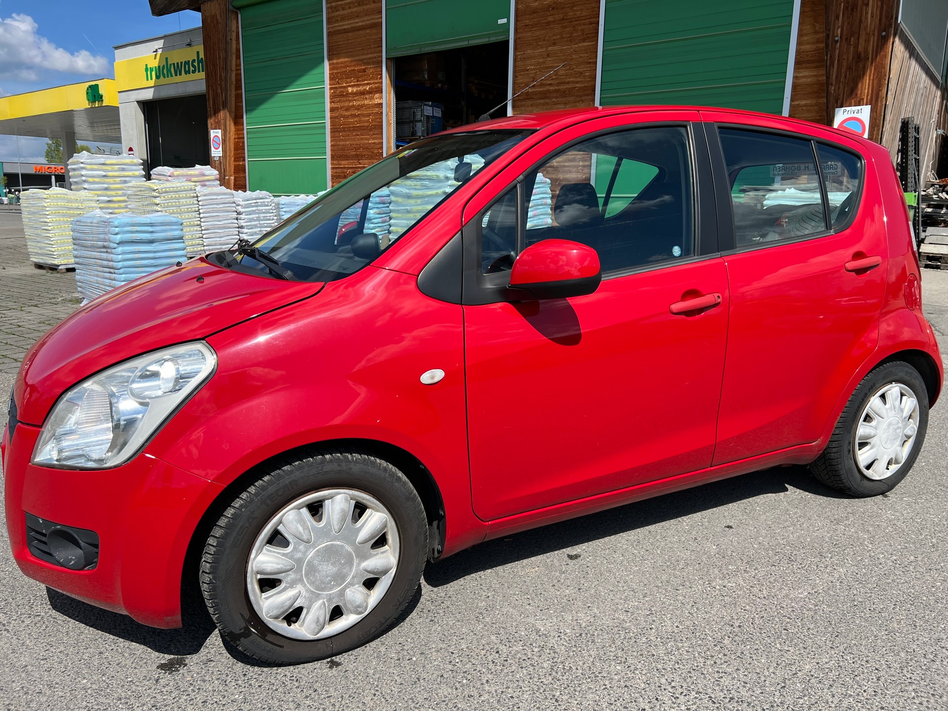 SUZUKI Splash 1.0i 12V GL-image-1