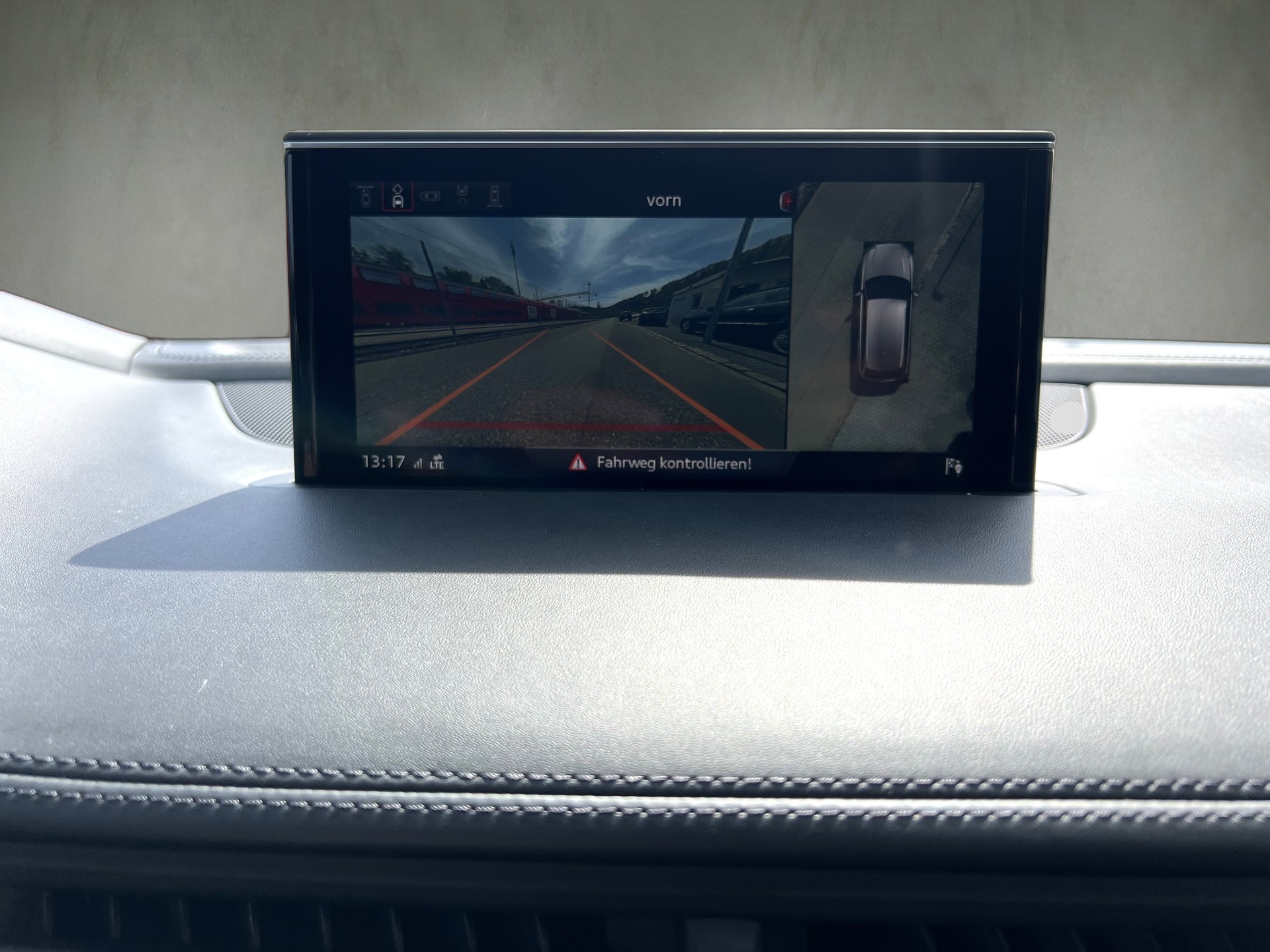 AUDI SQ7 4.0 TDI quattro tiptronic-image-21