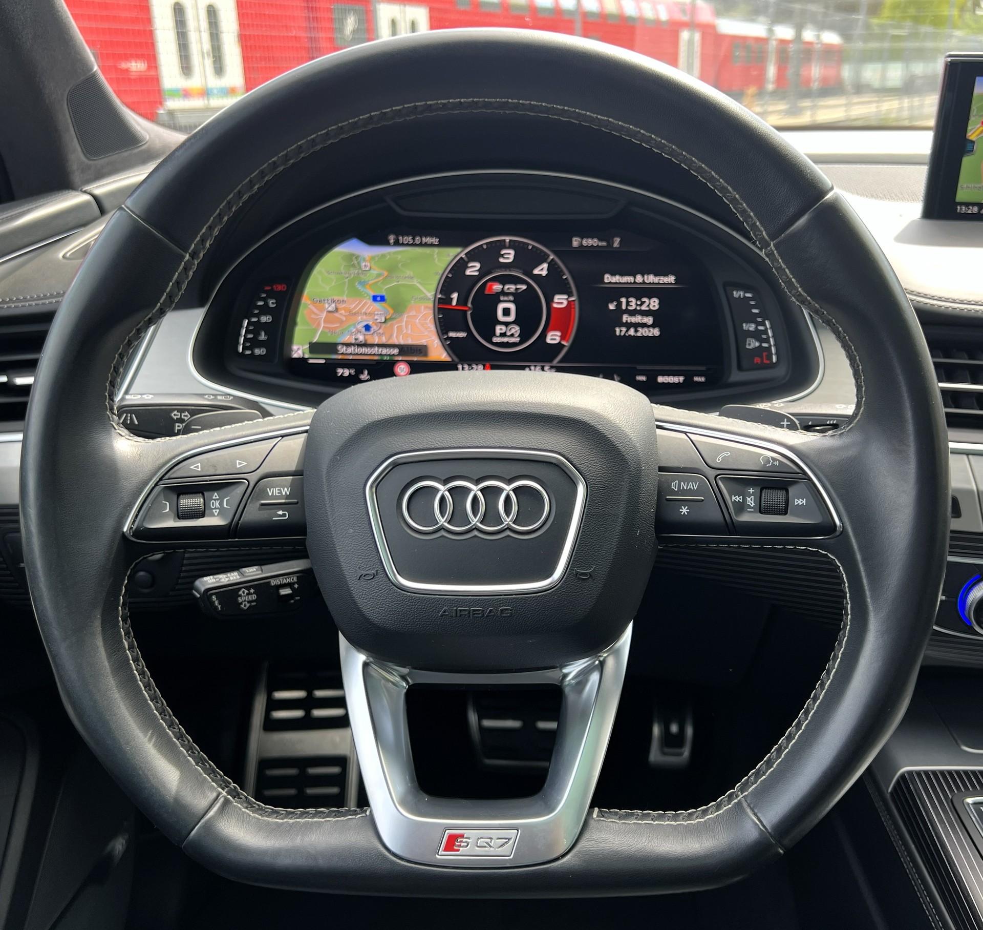 AUDI SQ7 4.0 TDI quattro tiptronic-image-24