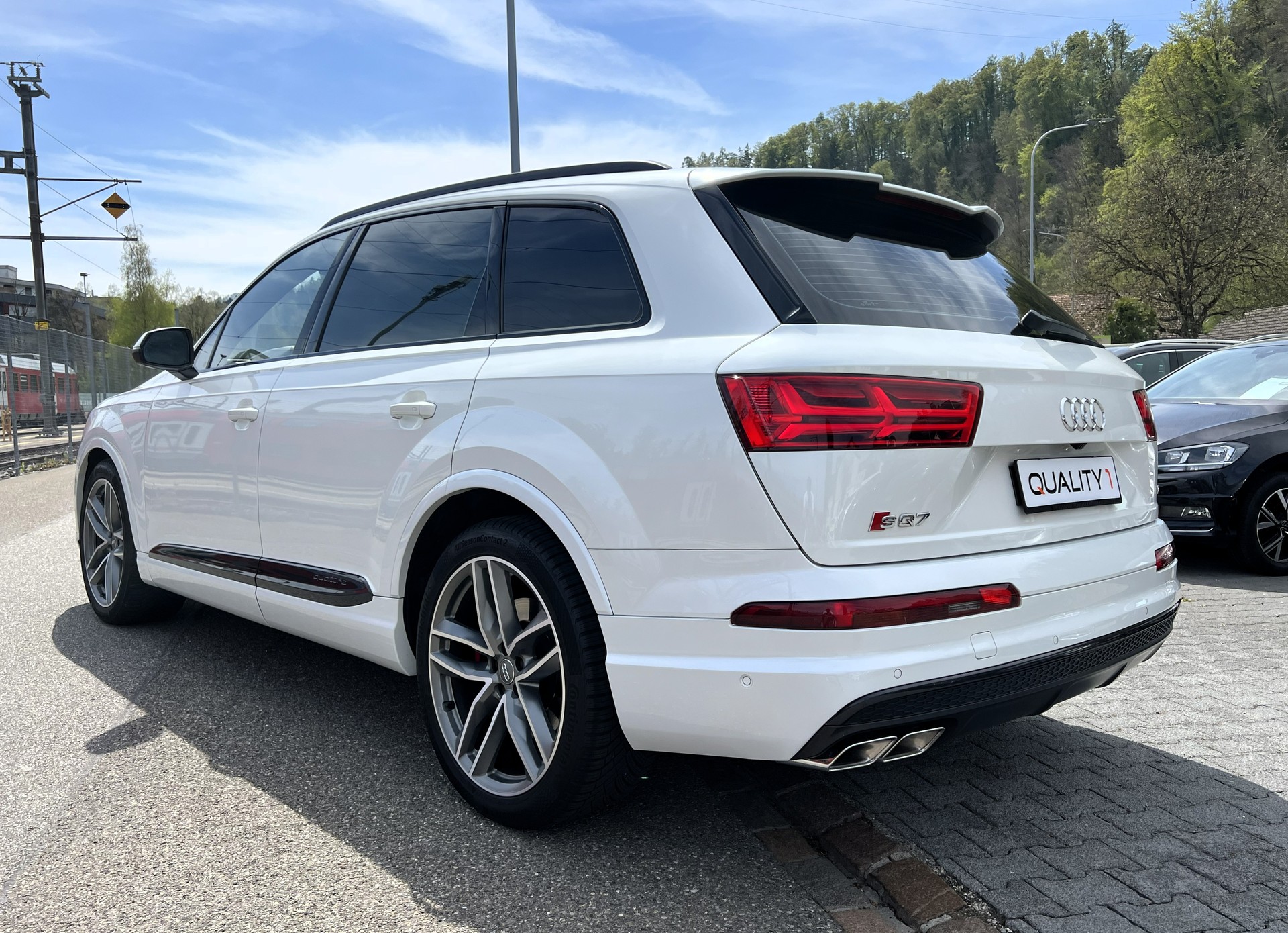 AUDI SQ7 4.0 TDI quattro tiptronic-image-2