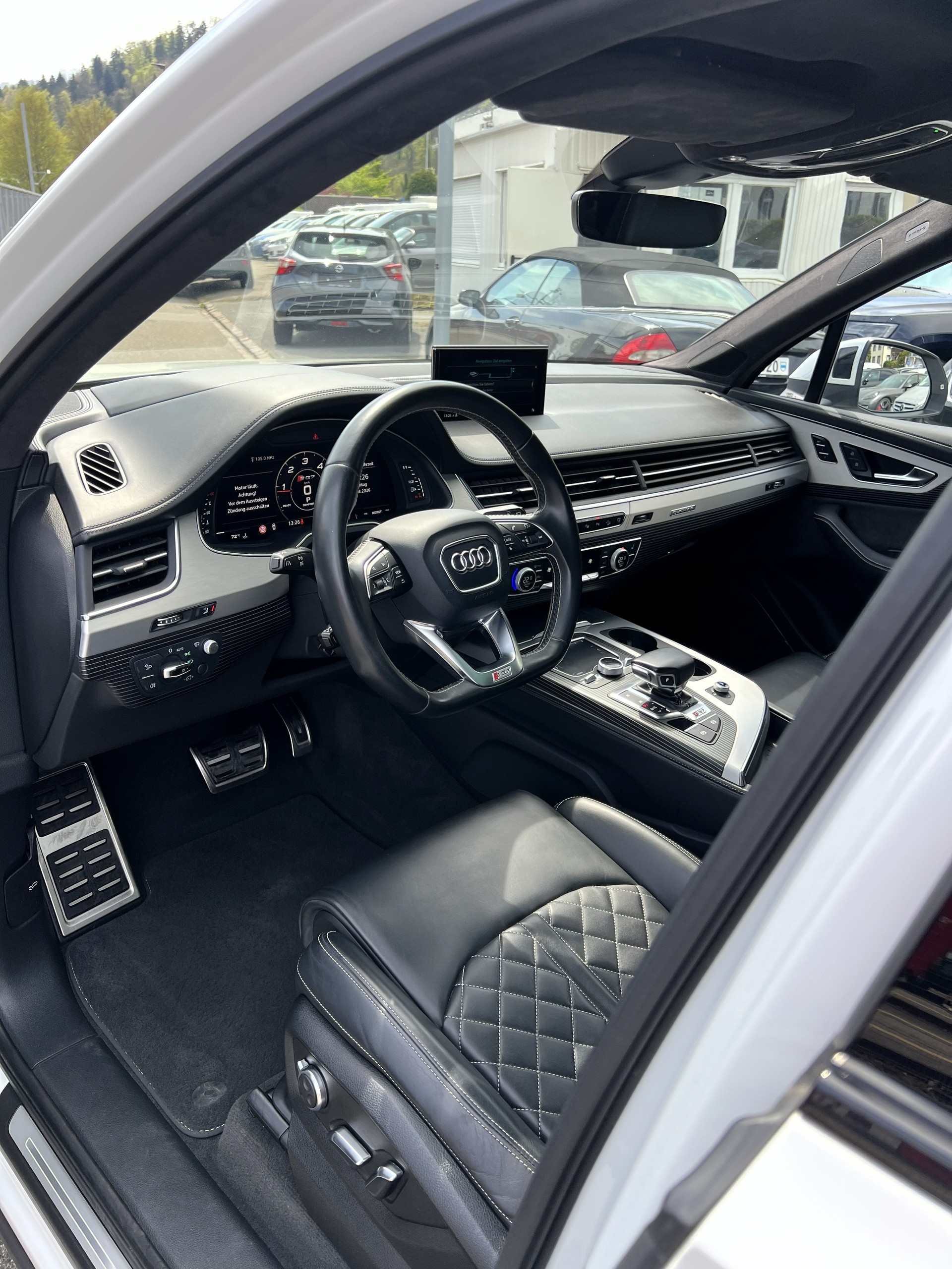 AUDI SQ7 4.0 TDI quattro tiptronic-image-15