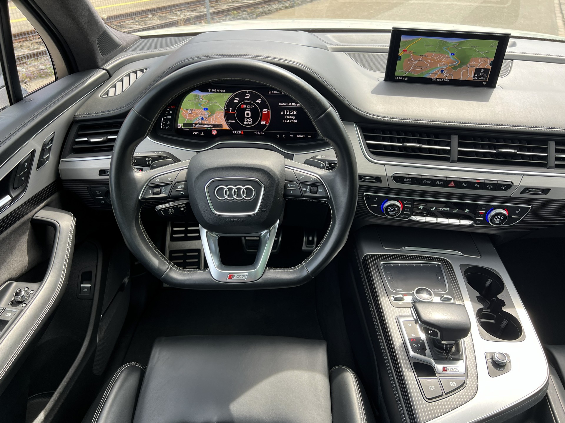 AUDI SQ7 4.0 TDI quattro tiptronic-image-25