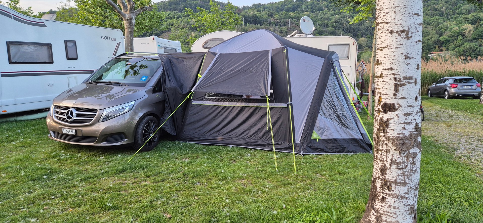 MERCEDES-BENZ V 220 d lang 7G-Tronic-image-5