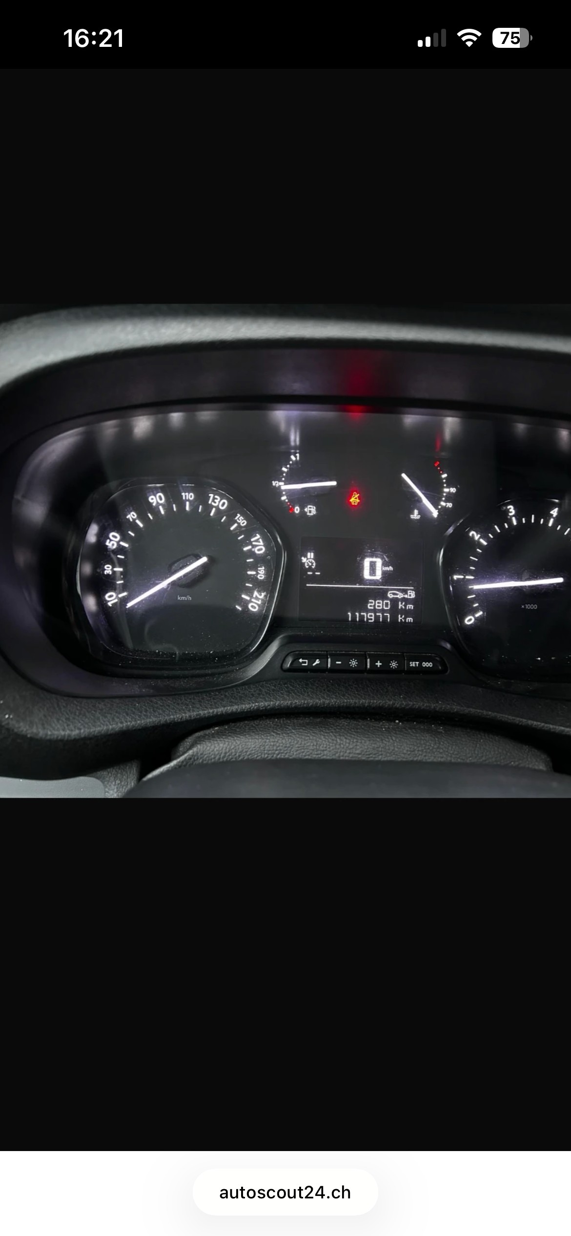 PEUGEOT Expert 2.0 BlueHDi 120 S&S Active Standard-image-12