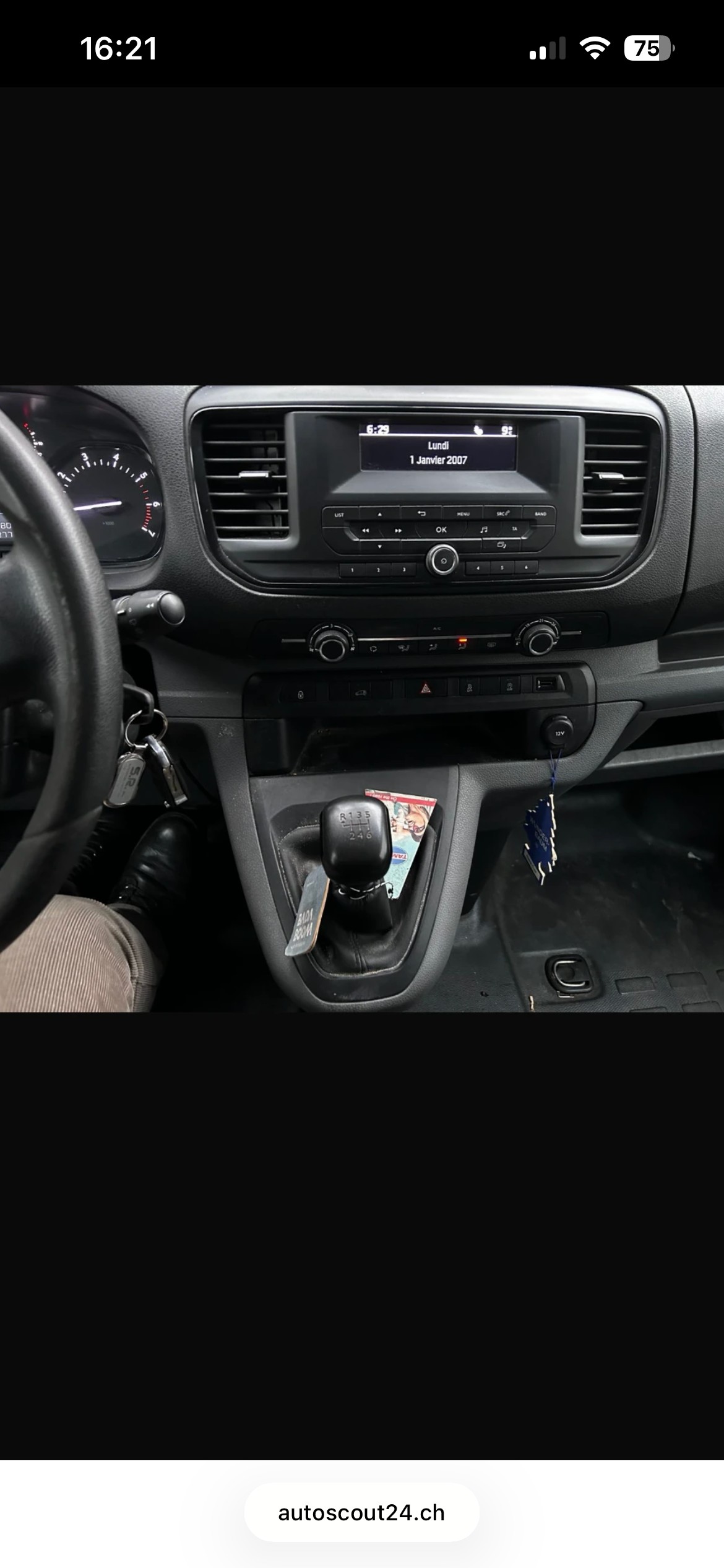 PEUGEOT Expert 2.0 BlueHDi 120 S&S Active Standard-image-13